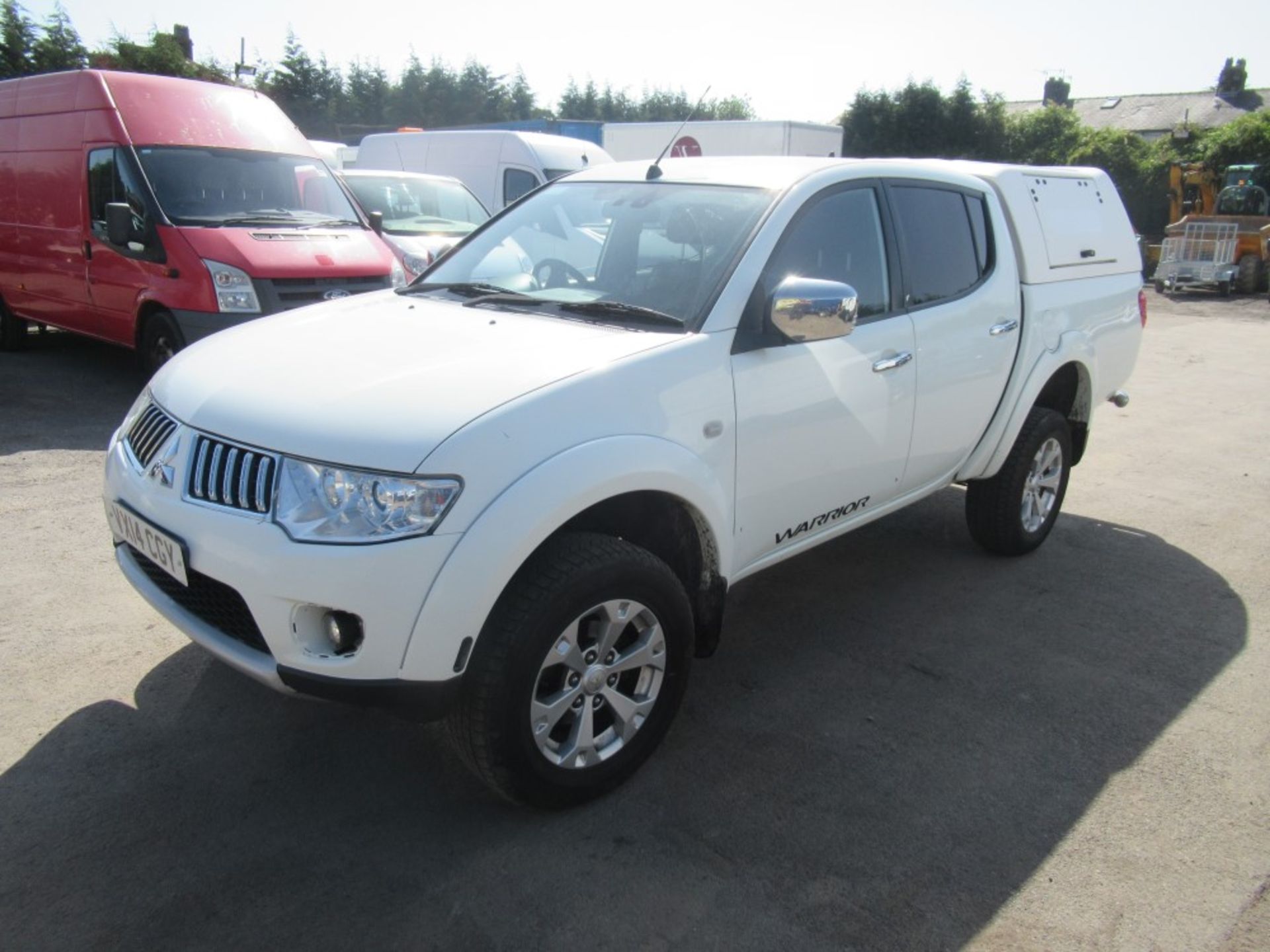 14 reg MITSUBISHI L200 WARRIOR LB DCB DI-D 4X4 PICKUP, 1ST REG 06/14, TEST 06/20, 118937M WARRANTED, - Image 2 of 5