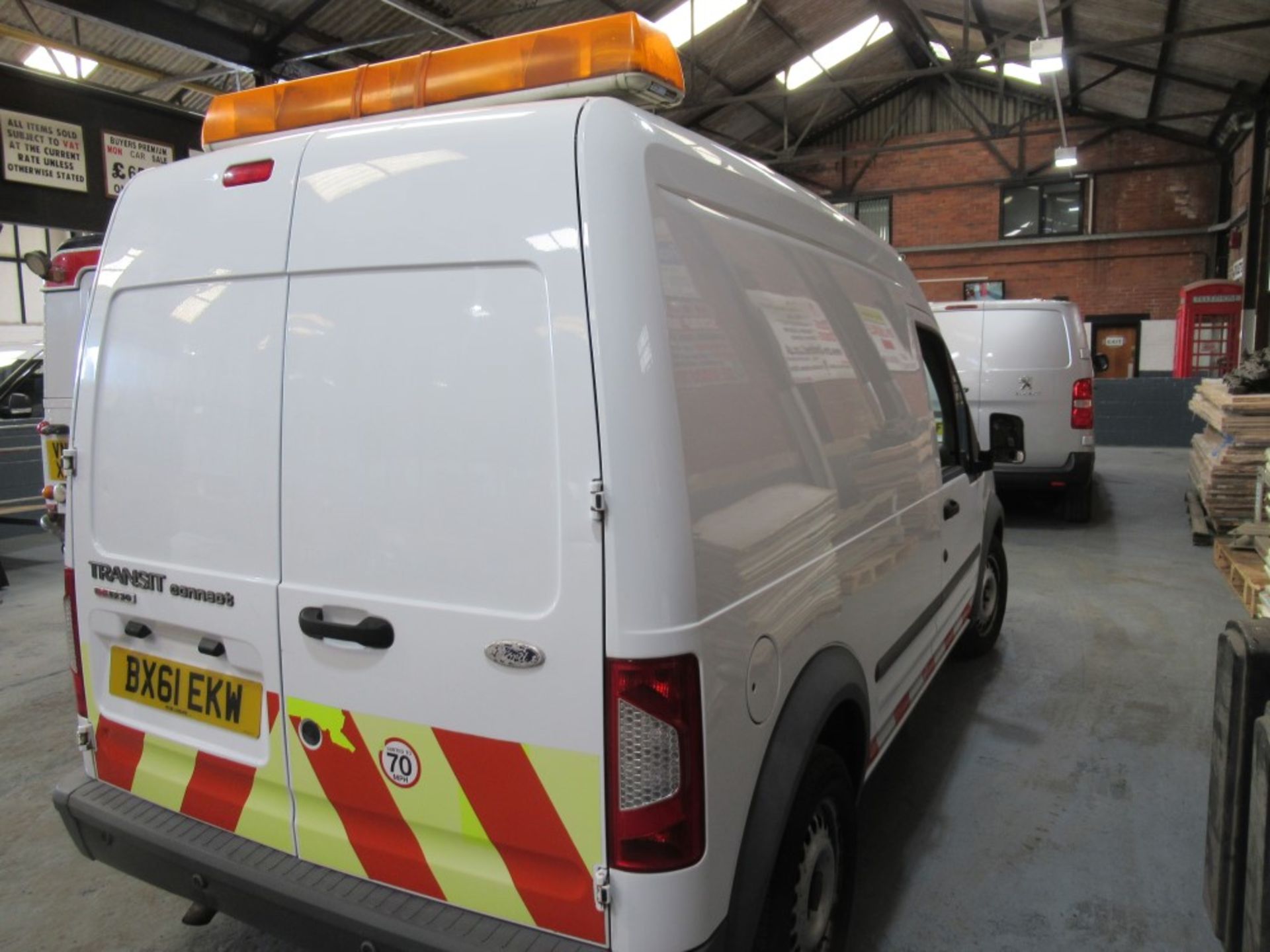 61 reg FORD TRANSIT CONNECT 90 T230 PANEL VAN, 1ST REG 09/11, TEST 06/20, 79470M WARRANTED, V5 HERE, - Image 4 of 6