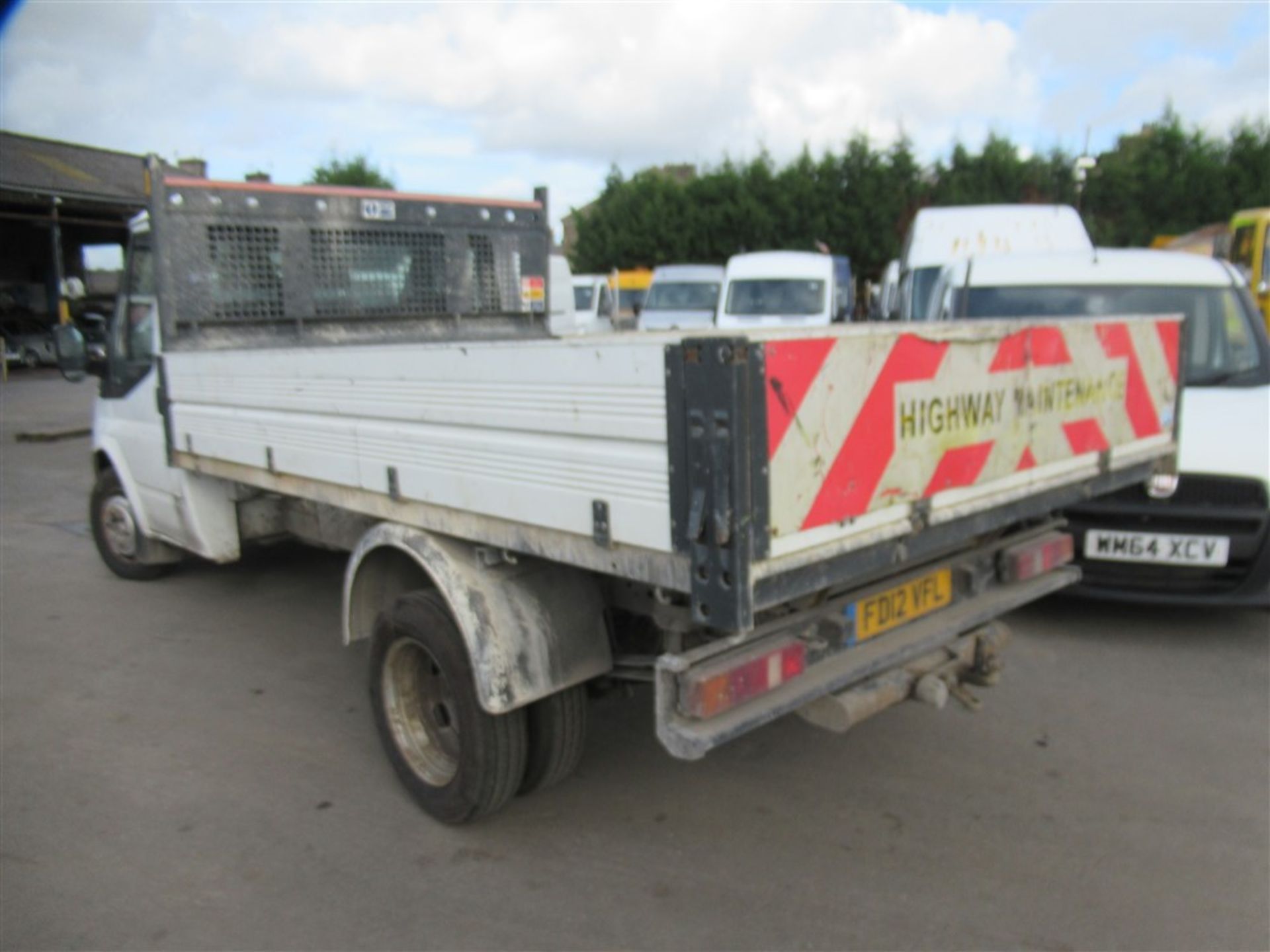 12 reg FORD TRANSIT 125 T350 RWD TIPPER, 1ST REG 07/12, TEST 07/20, 130518M WARRANTED, V5 HERE, 1 - Image 3 of 5