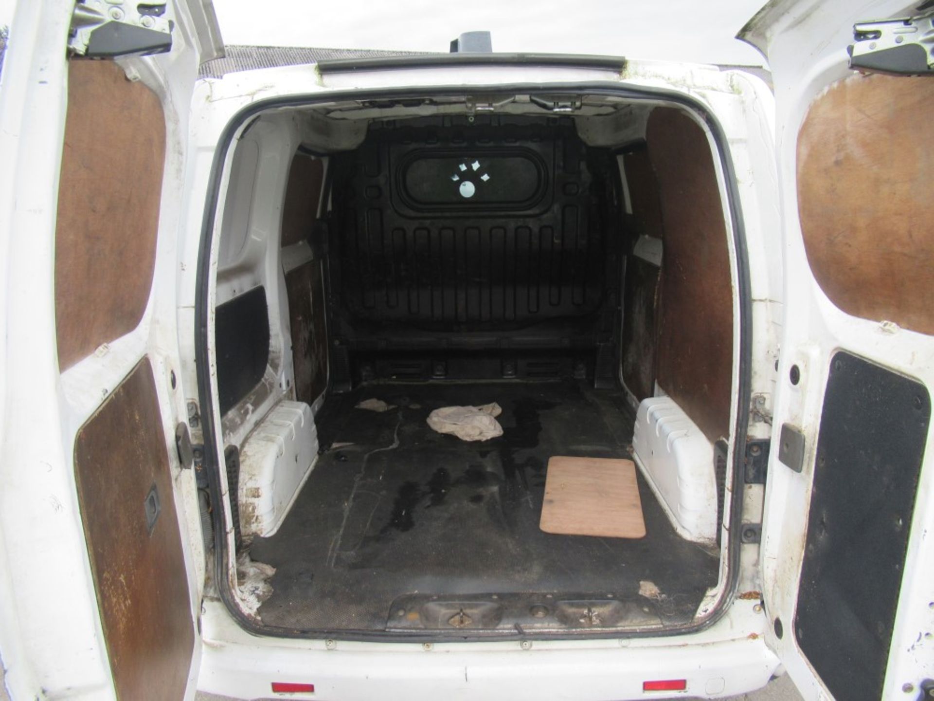 63 reg NISSAN NV200 SE DCI VAN, 1ST REG 11/13, TEST 08/20, 184642M, V5 HERE, 1 FORMER KEEPER [+ - Image 5 of 6