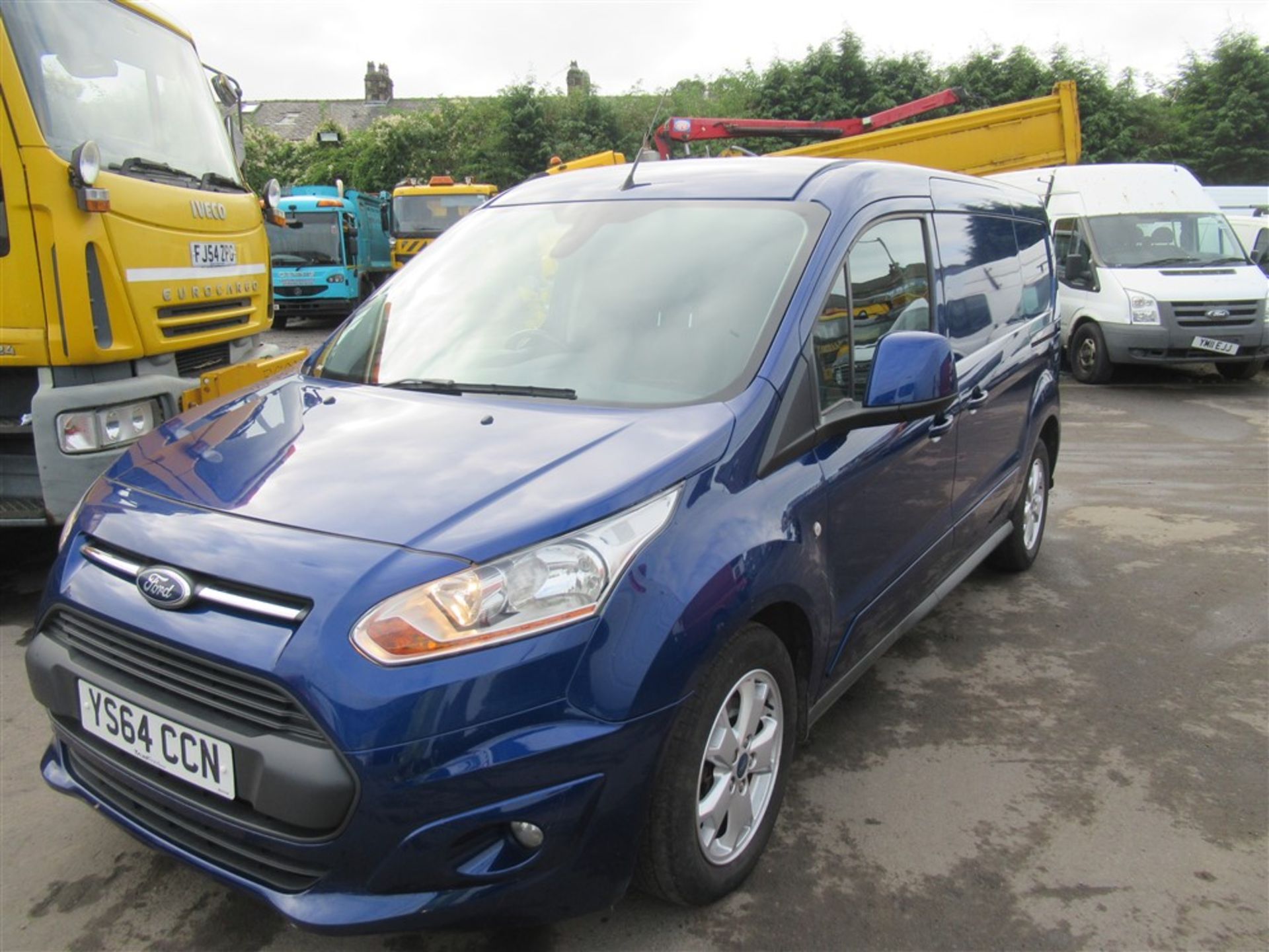 64 reg FORD TRANSIT CONNECT 240 LIMITED, 1ST REG 12/14, TEST 12/19, 128144M WARRANTED, V5 HERE, 1 - Image 2 of 7