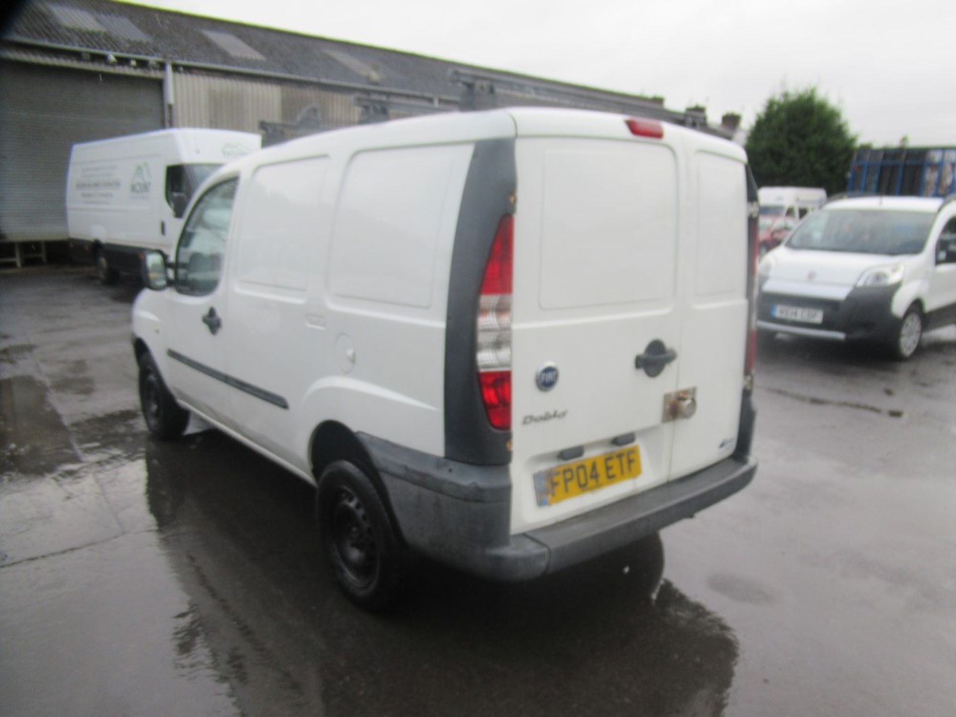 04 reg FIAT DOBLO CARGO VAN, 1ST REG 04/04, TEST 06/20, 161307M, V5 HERE, 5 FORMER KEEPERS [NO VAT] - Image 3 of 5