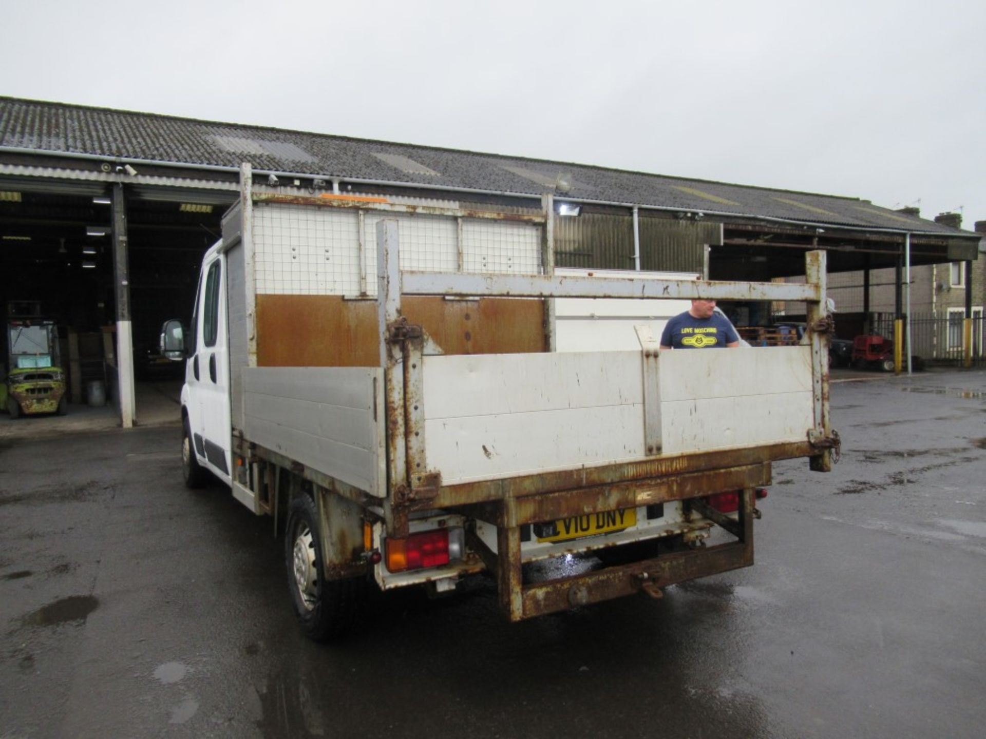 10 reg PEUGEOT BOXER 335 LWB 7 SEAT DOUBLE CAB DROPSIDE, 1ST REG 03/10, TEST 04/20, 89565M - Image 3 of 7