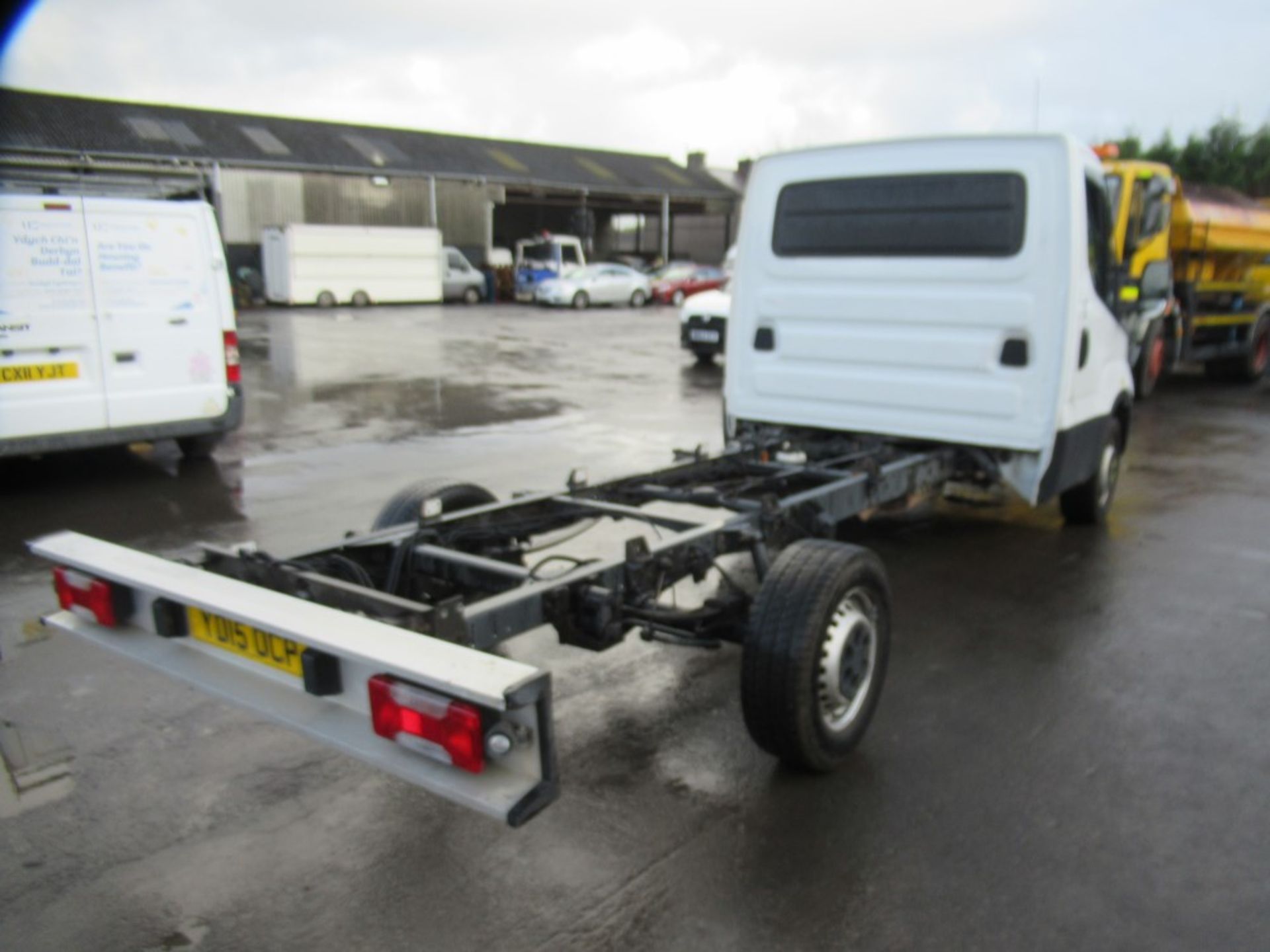 15 reg IVECO DAILY 35S11 CHASSIS CAB, 1ST REG 07/15, TEST 04/20, 144692M WARRANTED, V5 HERE, 1 OWNER - Image 4 of 5