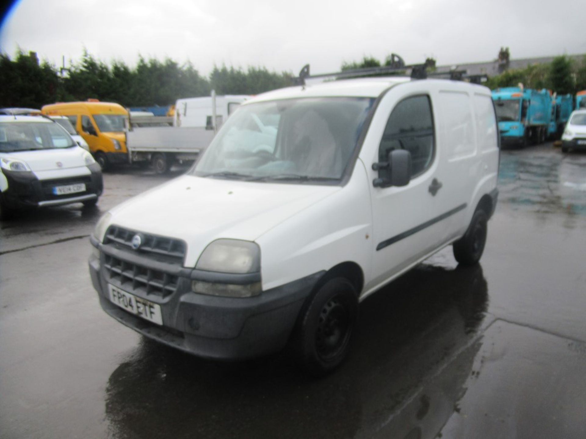 04 reg FIAT DOBLO CARGO VAN, 1ST REG 04/04, TEST 06/20, 161307M, V5 HERE, 5 FORMER KEEPERS [NO VAT] - Image 2 of 5