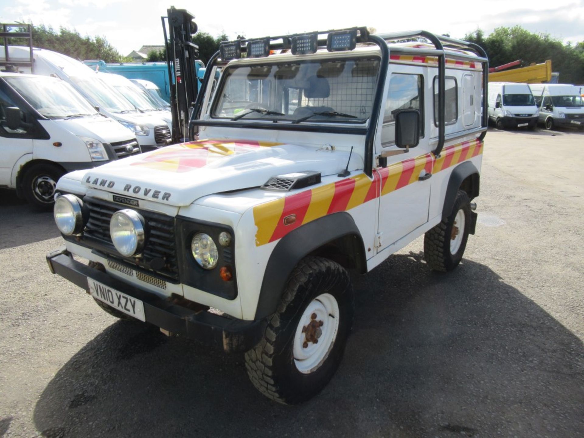 10 reg LANDROVER DEFENDER 90 HARD TOP 4X4 UTILITY, 1ST REG 05/10, TEST 04/20, 109270M WARRANTED, - Image 2 of 6