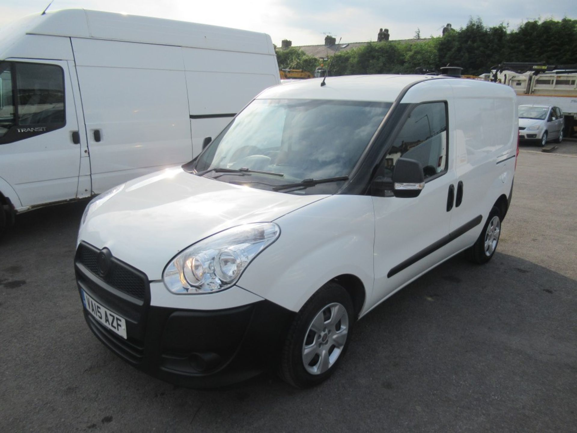 15 reg FIAT DOBLO 16V MULTIJET VAN, 1ST REG 06/15, TEST 06/20, 33787M, V5 HERE, 1 OWNER FROM - Image 2 of 5