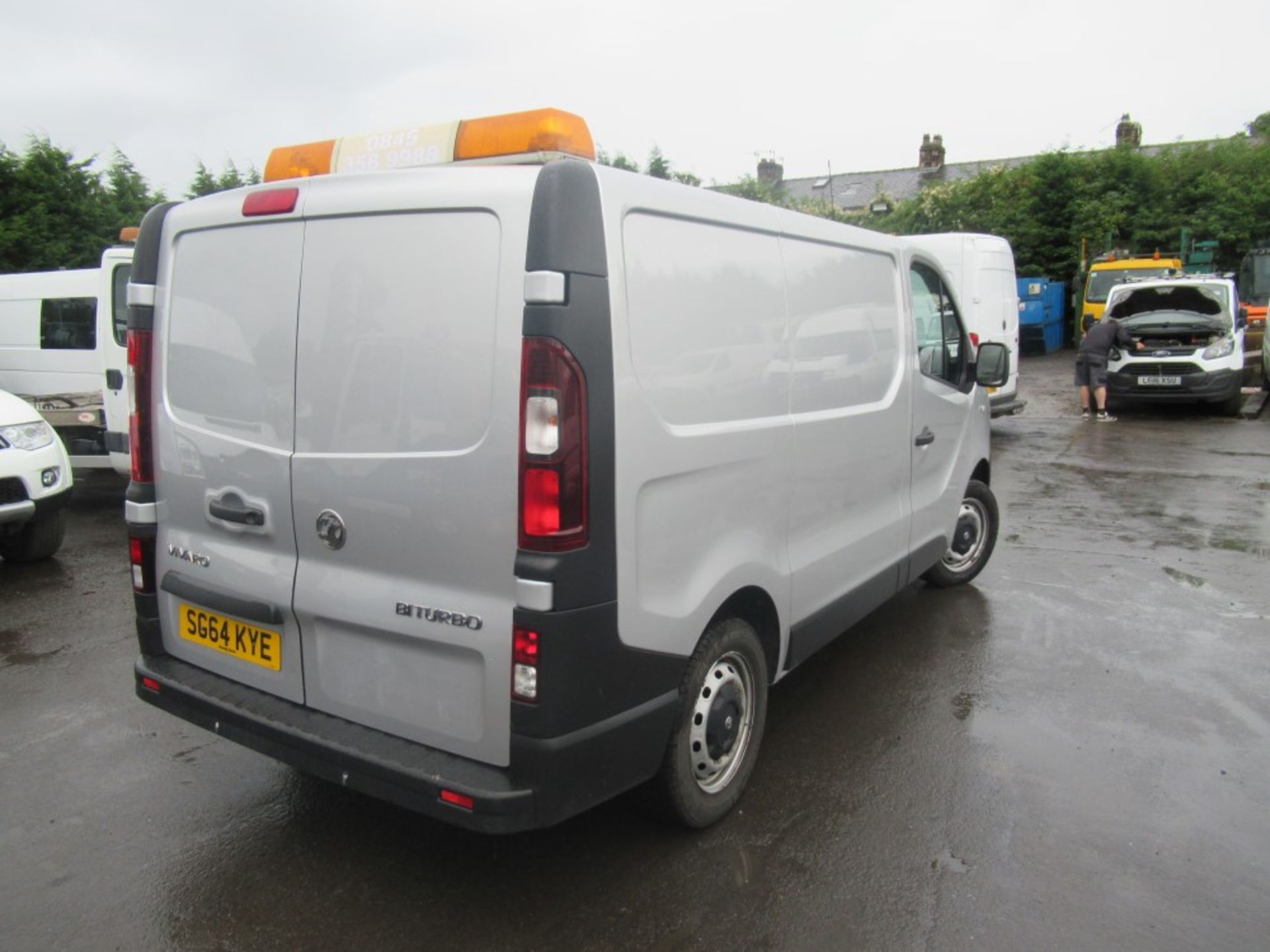 64 reg VAUXHALL VIVARO 2700 CDTI, 1ST REG 12/14, TEST 12/19, 133142M WARRANTED, V5 HERE, 1 OWNER - Image 4 of 6