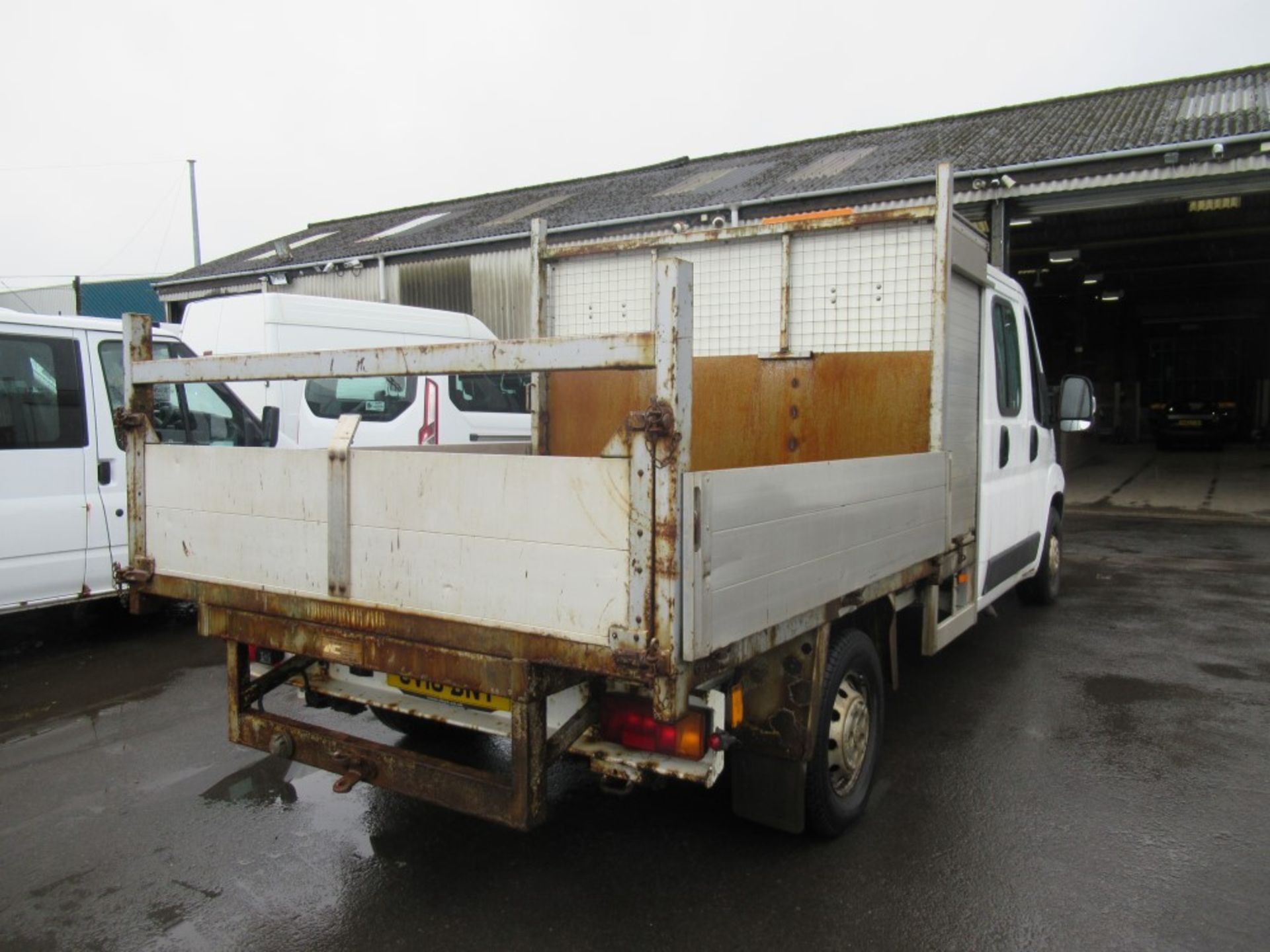 10 reg PEUGEOT BOXER 335 LWB 7 SEAT DOUBLE CAB DROPSIDE, 1ST REG 03/10, TEST 04/20, 89565M - Image 4 of 7