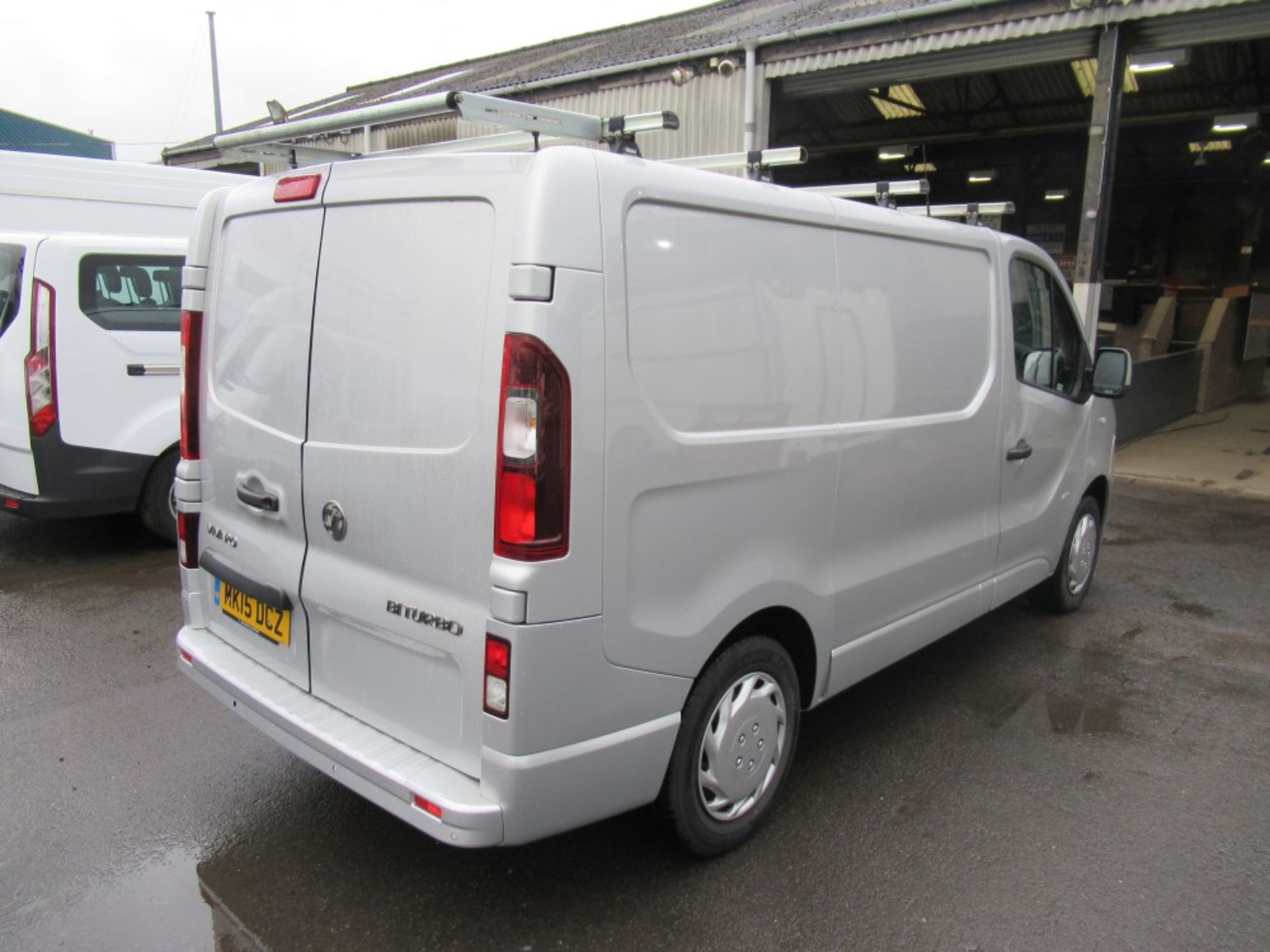 15 reg VAUXHALL VIVARO SPORTIVE CDTI, 1ST REG 03/15, TEST 03/20, 93127M WARRANTED, V5 HERE, 1 - Image 4 of 6