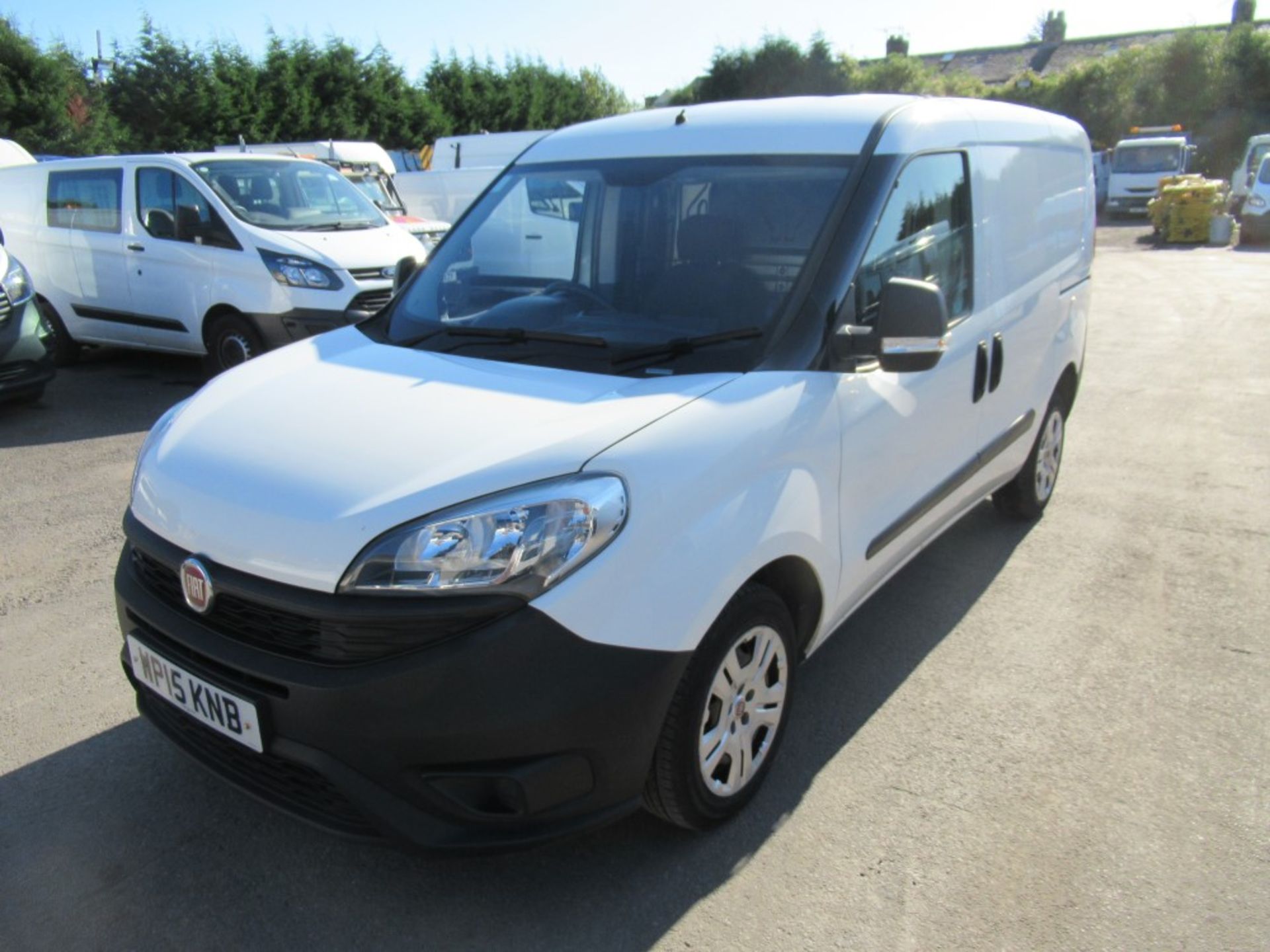 15 reg FIAT DOBLO 16V MULTIJET, 1ST REG 04/15, TEST 03/20, 28126M WARRANTED, V5 HERE, 1 OWNER FROM - Image 2 of 6