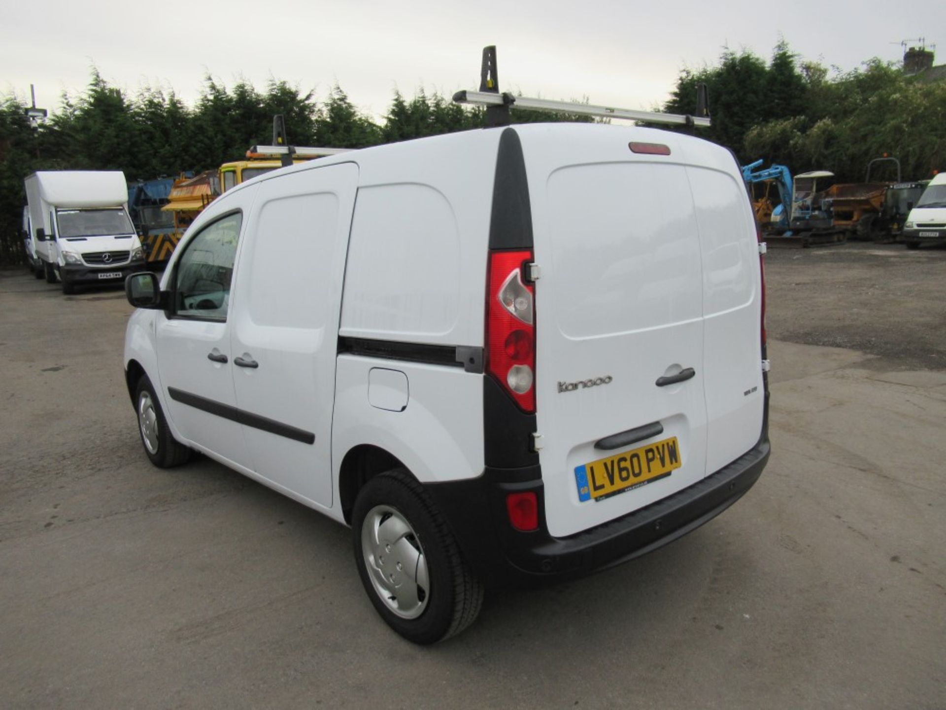 60 reg RENAULT KANGOO ML19 67 DCI VAN, 1ST REG 11/10, TEST 05/20, 127489M WARRANTED, V5 HERE, 1 - Image 3 of 6