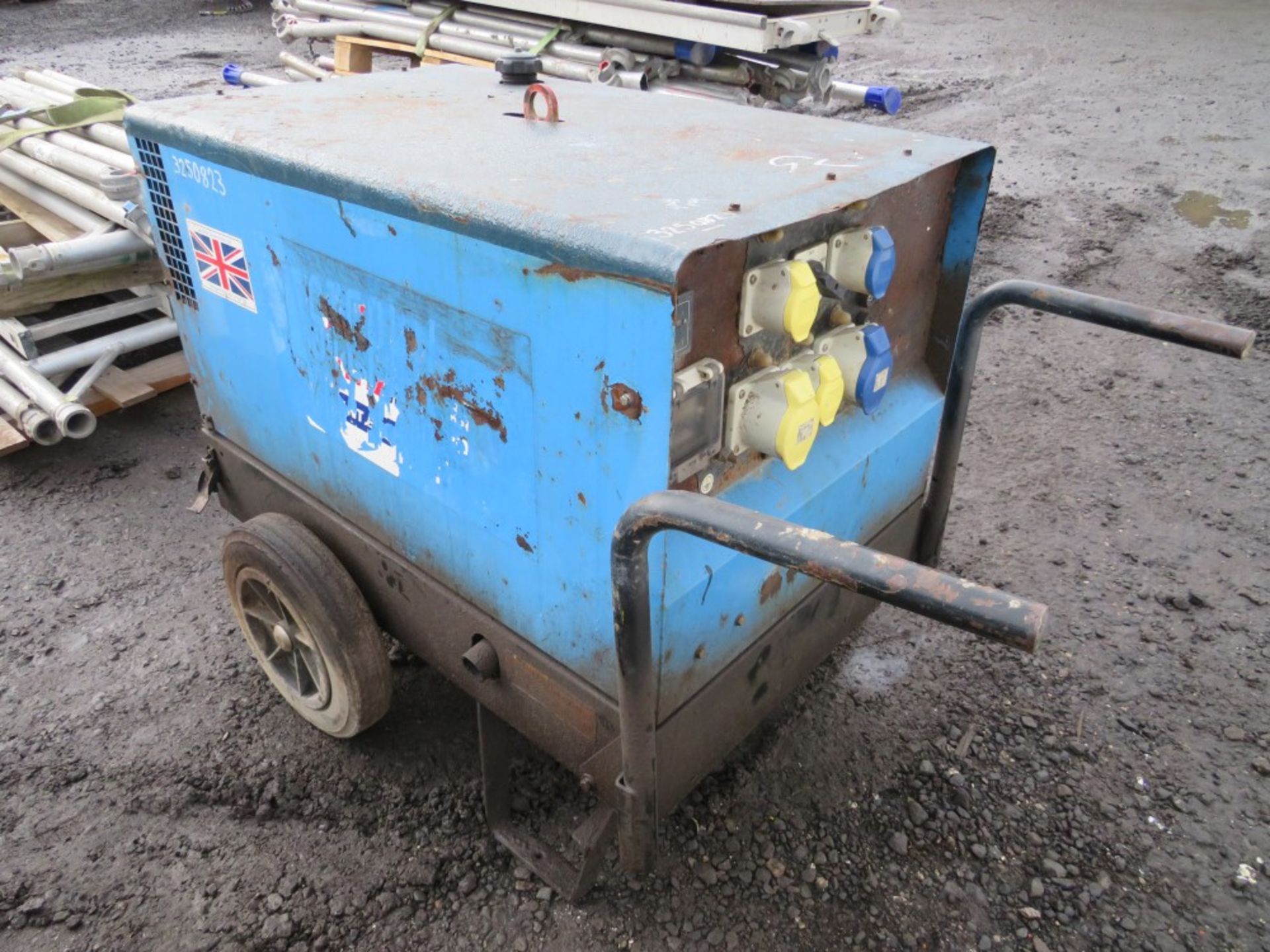 6 KVA DIESEL GENERATOR (DIRECT GAP) 2404 HOURS NOT WARRANTED [+ VAT]