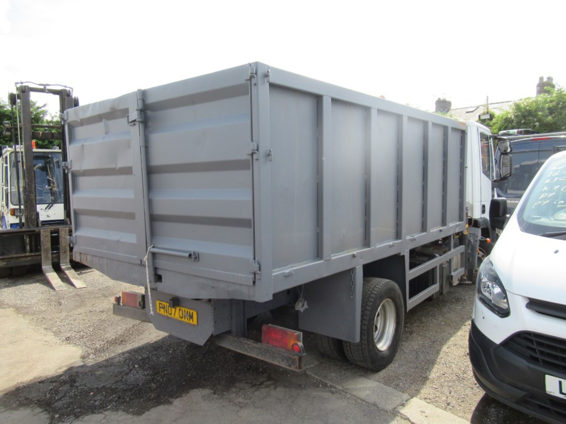 07 reg IVECO CARGO 120EL18 TIPPER, 1ST REG 06/07, 206648M NOT WARRANTED, NO V5 - GREEN SLIP ONLY [NO - Bild 4 aus 6