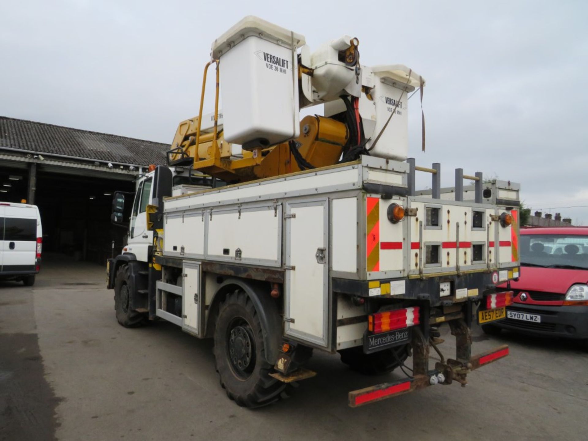 07 reg MERCEDES UNIMOG C/W VERSALIFT VOE36MHI TELESCOPIC HOIST, 1ST REG 09/07, TEST 10/20, - Bild 3 aus 5