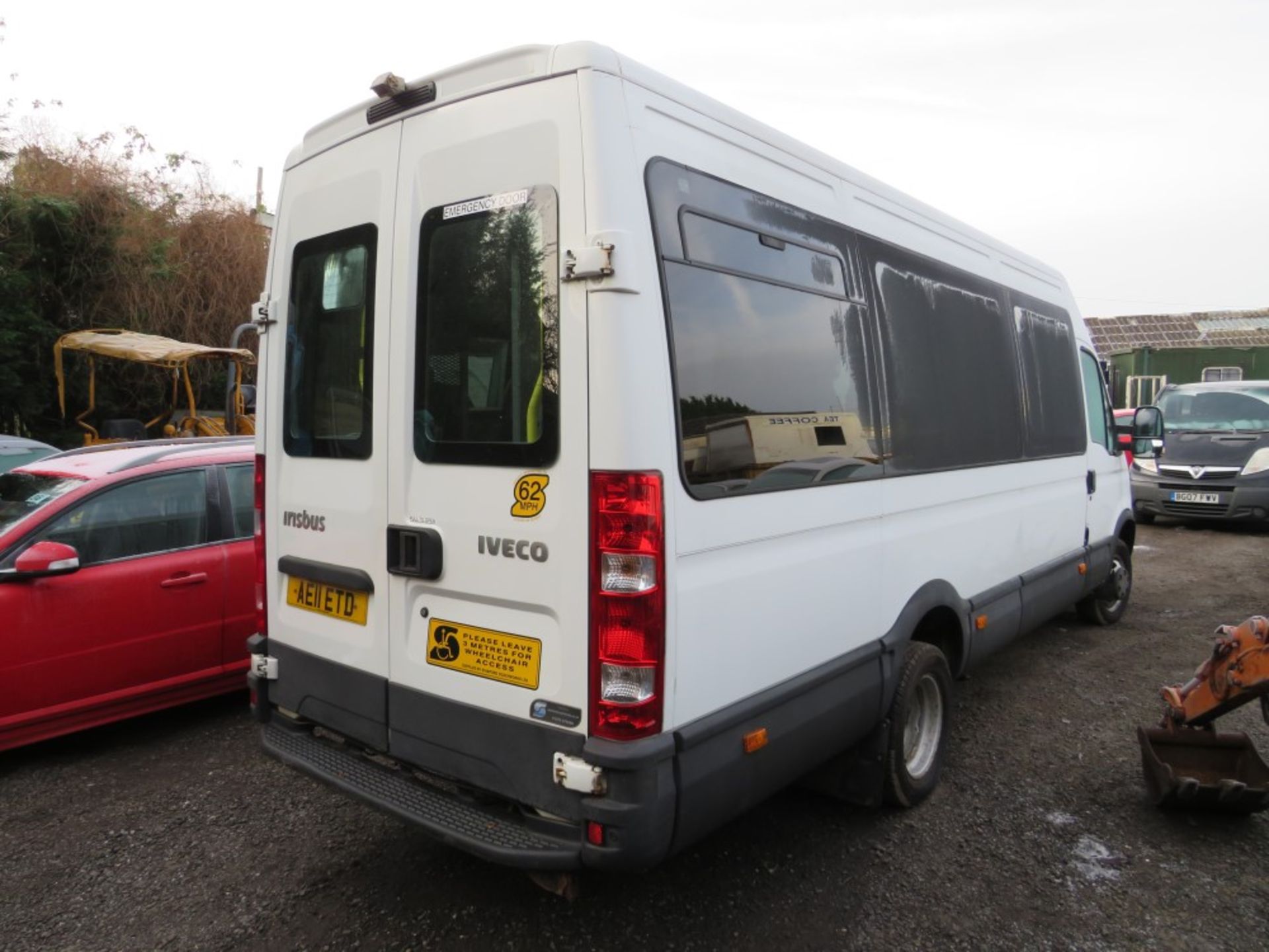 11 reg IVECO DAILY 50C17 IRIS BUS, 1ST REG 04/11, 74493M WARRANTED, WHEEL CHAIR LIFT, V5 HERE, 1 - Image 4 of 7