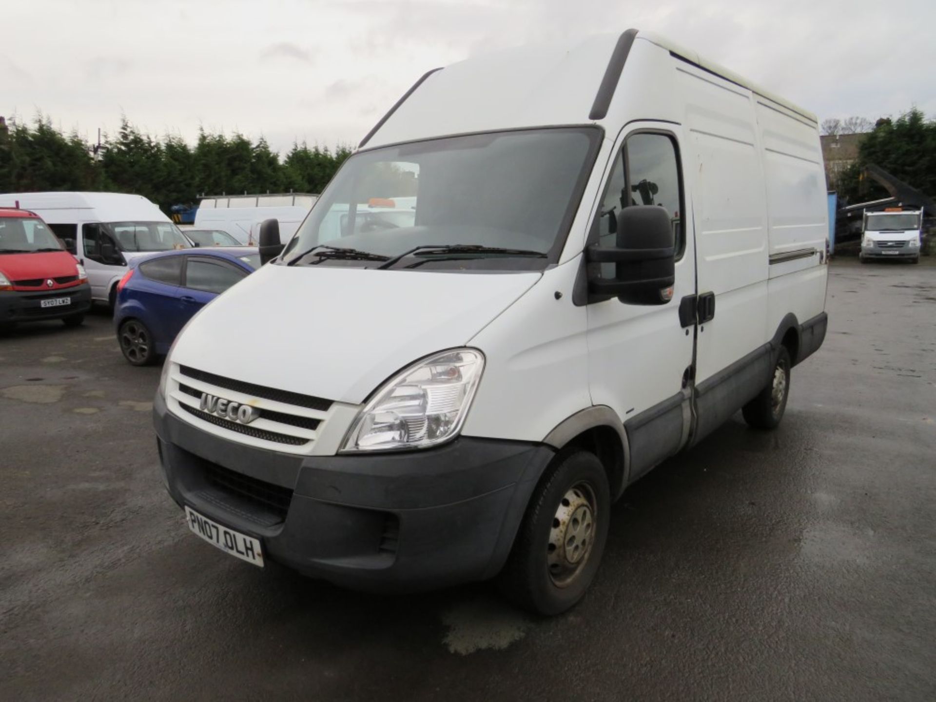 07 reg IVECO 35S14 MWB (DIRECT NHS) 1ST REG 05/07, 198283M, V5 HERE, 1 OWNER FROM NEW [+ VAT] - Image 2 of 5