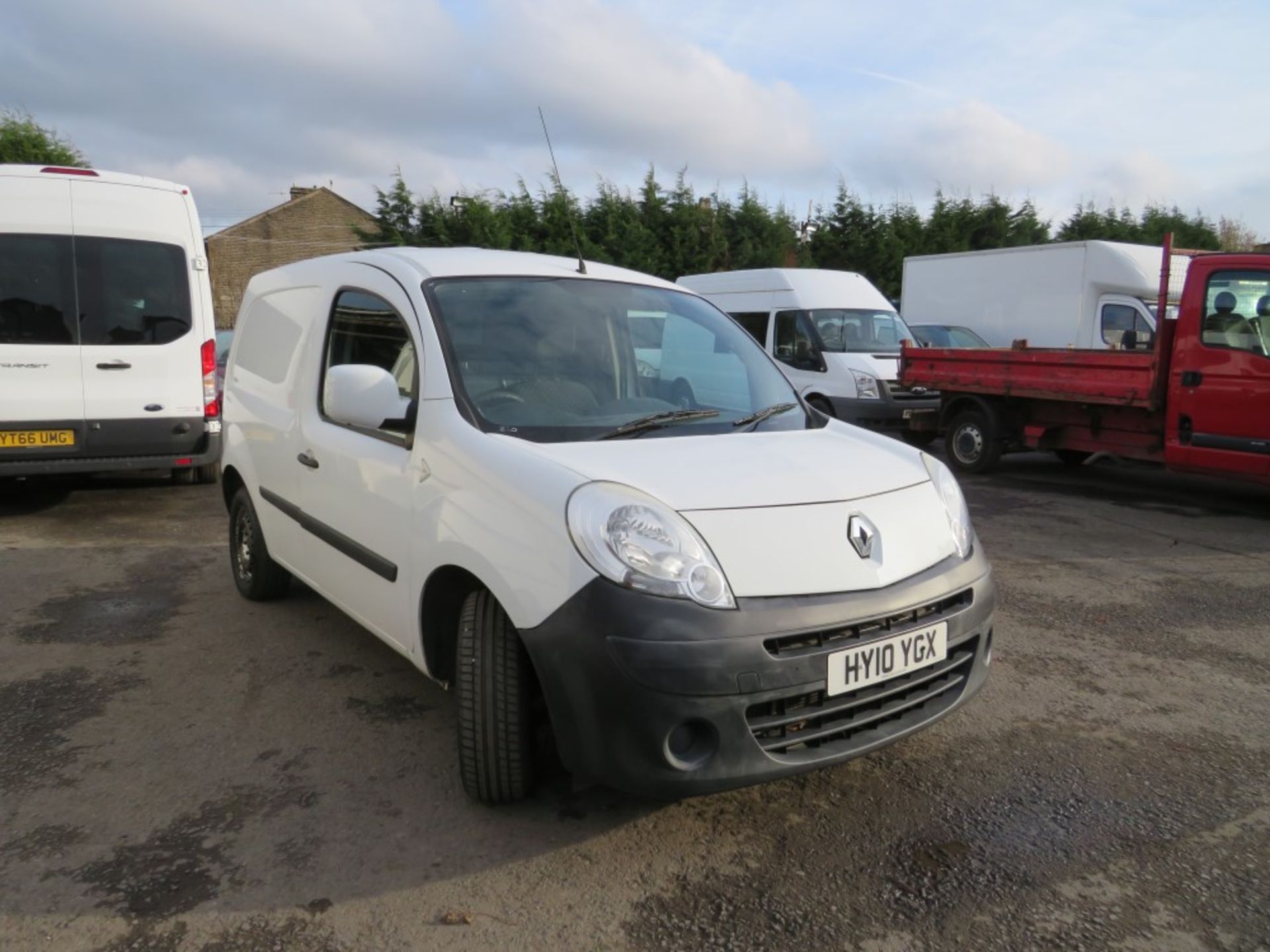 10 reg RENAULT KANGOO ML19 EXTRA DCI 85, 1ST REG 07/10, 156659M NOT WARRANTED, V5 HERE, 2 FORMER