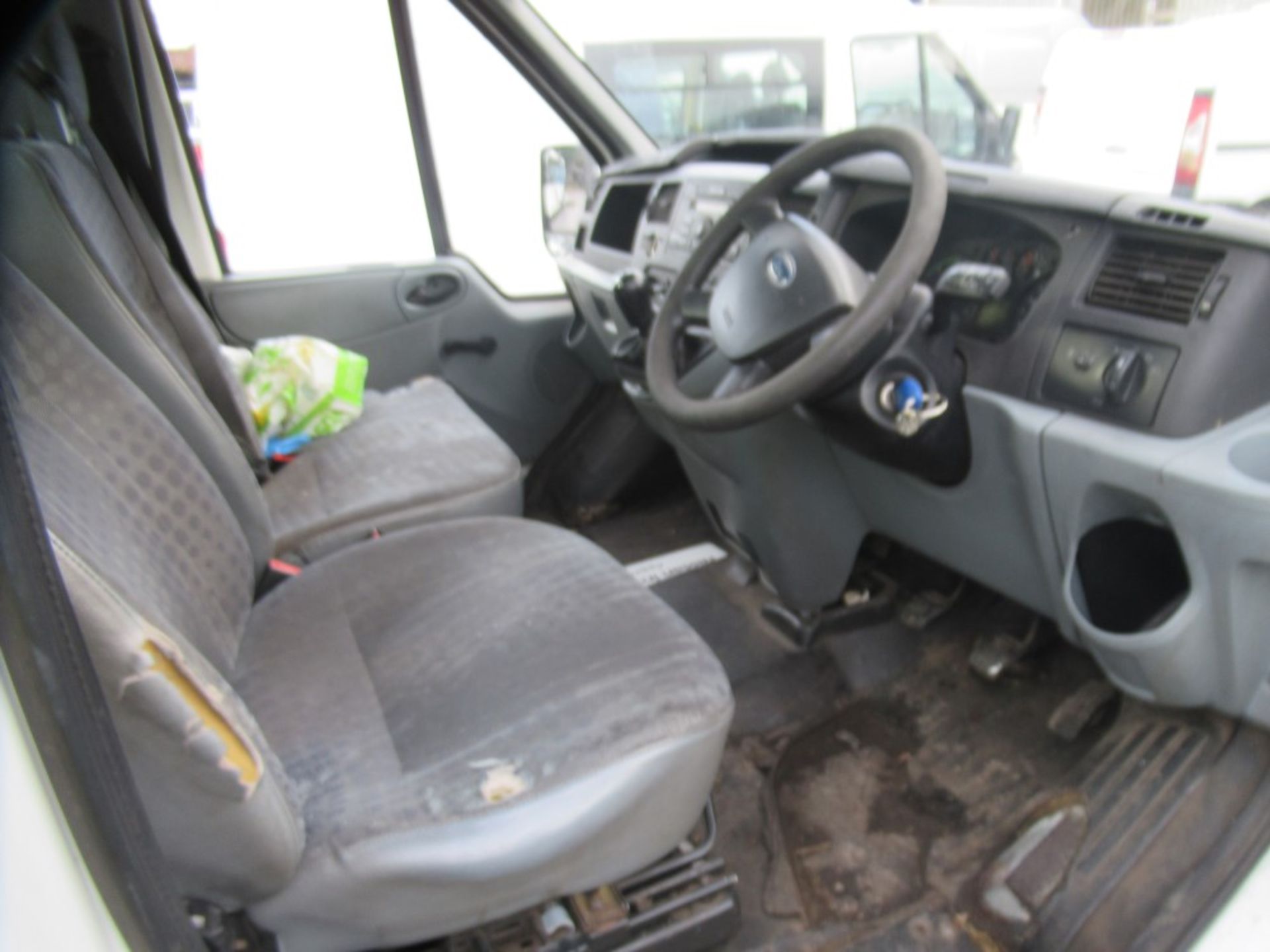 07 reg FORD TRANSIT 100 T350M RWD TIPPER (DIRECT COUNCIL) 1ST REG 06/07, TEST 06/20, 115438M, V5 - Image 5 of 5