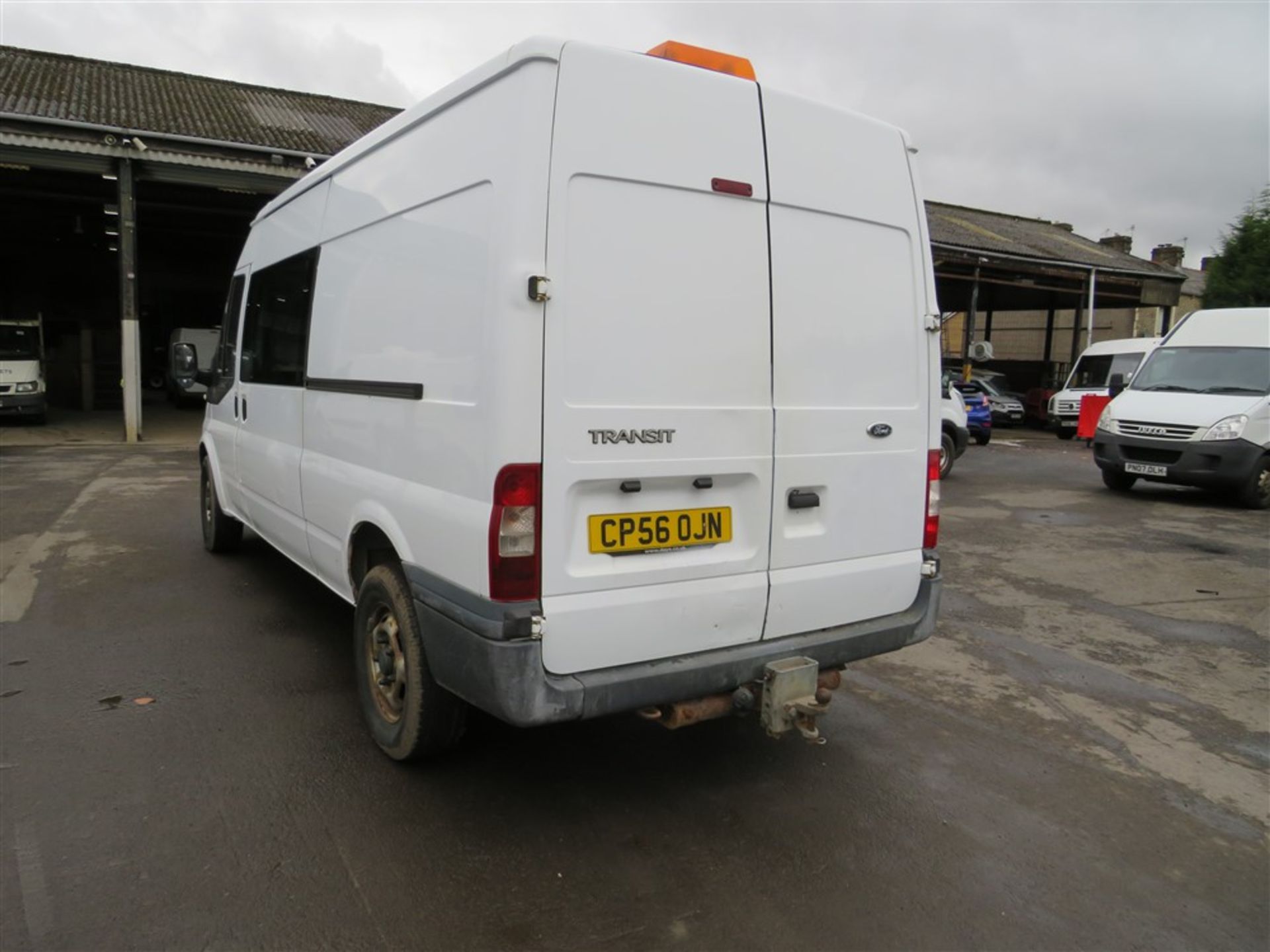 56 reg FORD TRANSIT 100 T350L D/C RWD 6 SEAT CREW VAN, 1ST REG 01/07, 113459M WARRANTED, TEST 01/20, - Image 3 of 7