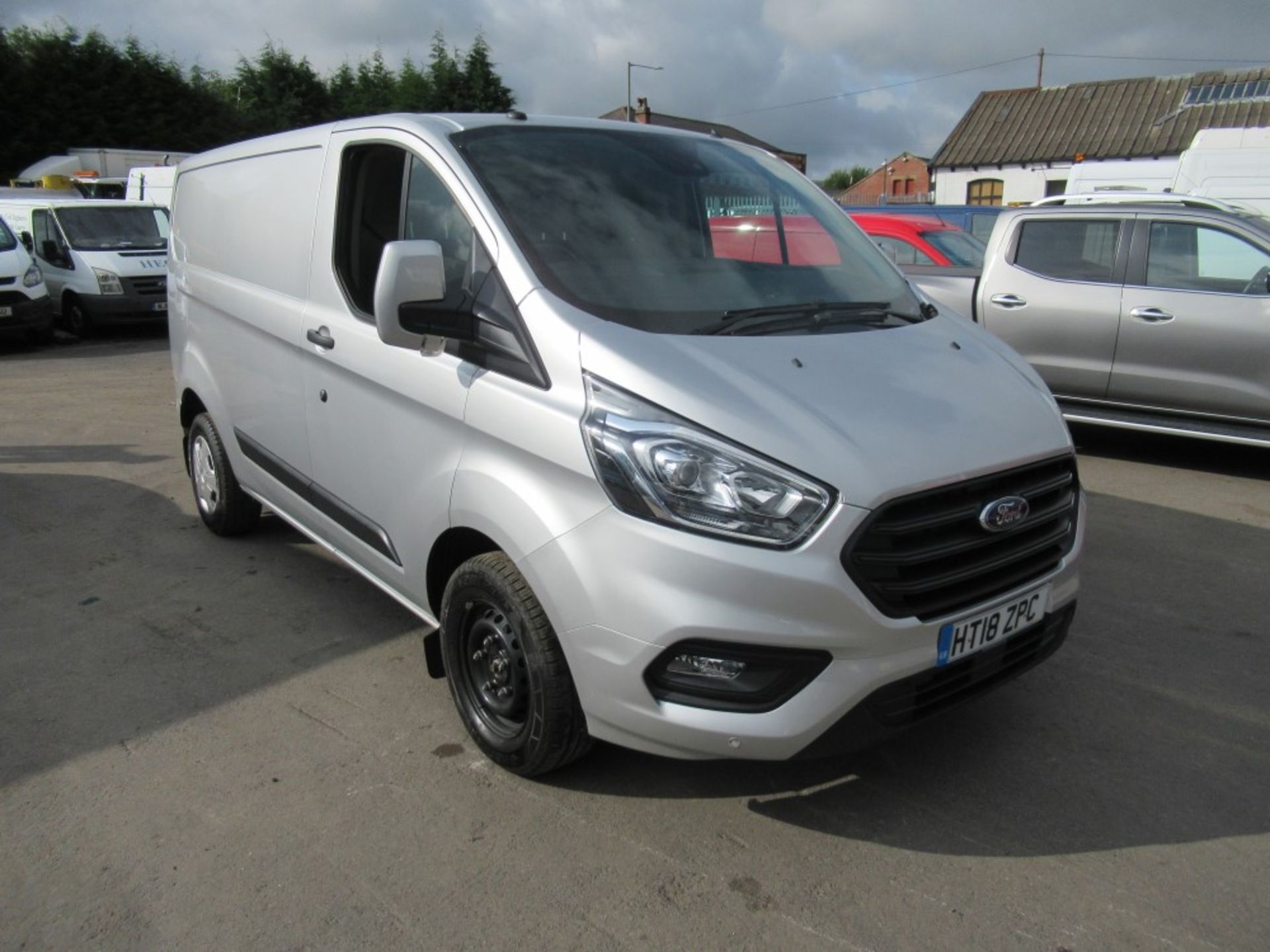 18 reg FORD TRANSIT CUSTOM 300 TREND, 1ST REG 08/18, 22826M WARRANTED, V5 HERE, 1 OWNER FROM