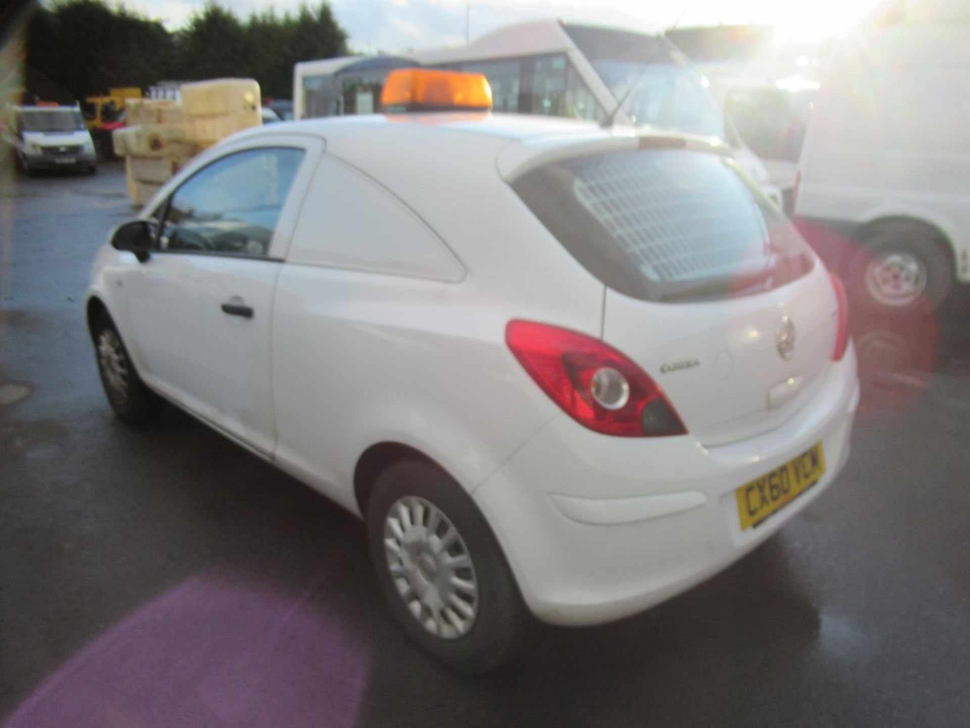 60 reg VAUXHALL CORSA CDTI VAN (DIRECT COUNCIL) 1ST REG 09/10, TEST 09/20, 81224M, V5 HERE, 1 - Image 3 of 6