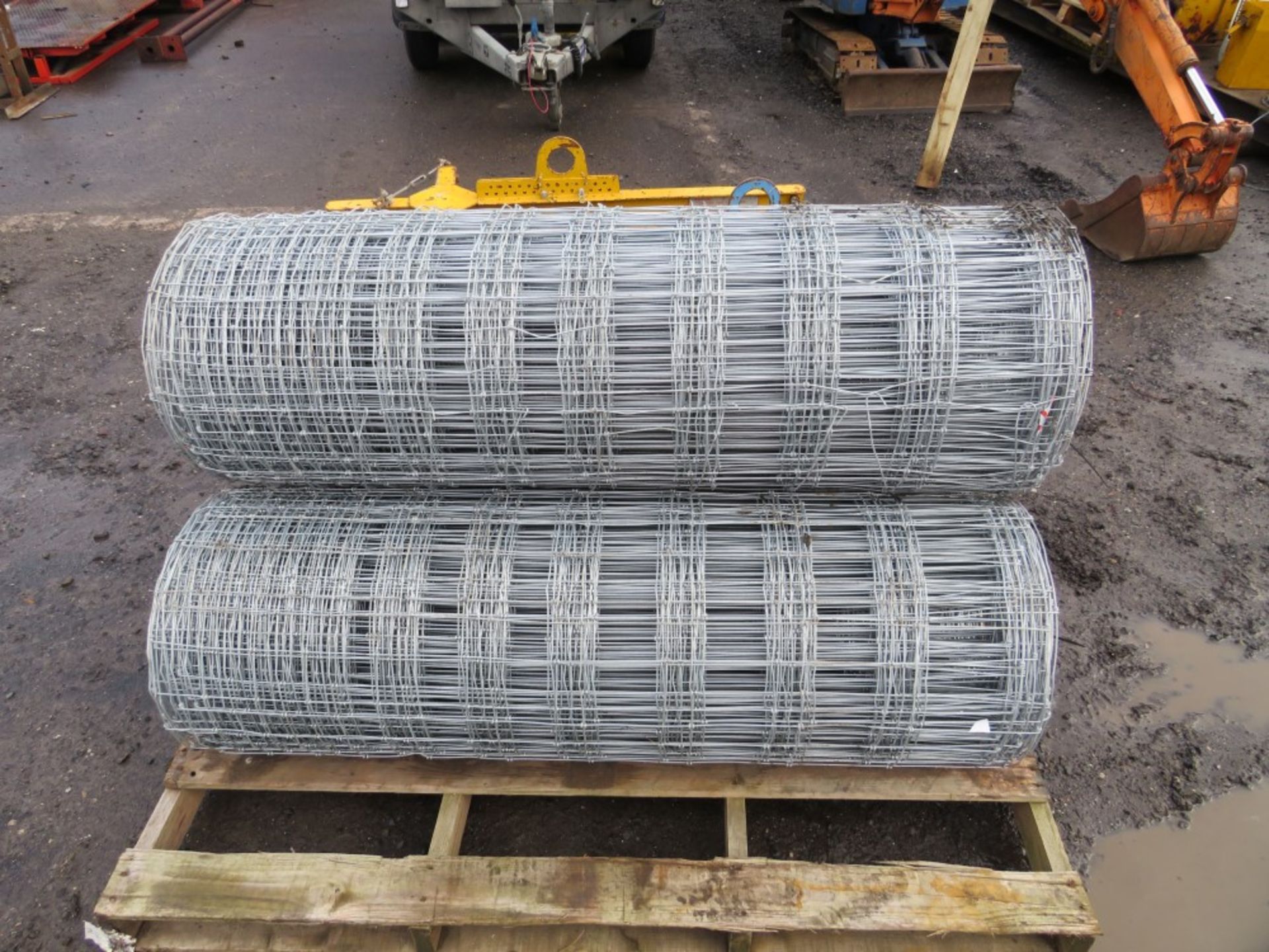 3 ROLLS OF NETTING [NO VAT]