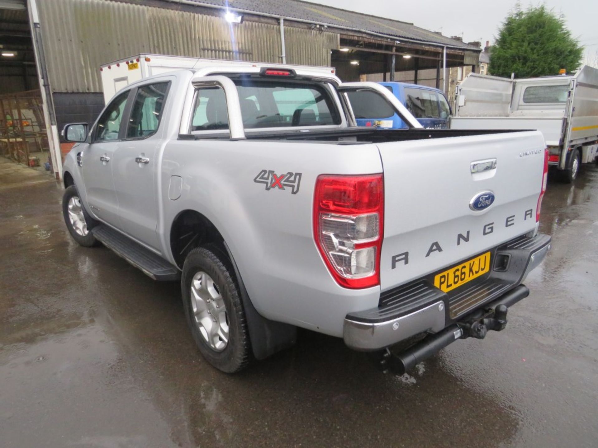 66 reg FORD RANGER LIMITED 4 X 4 DCB TDCI PICKUP, 1ST REG 12/16, 41045M WARRANTED, V5 HERE, 1 - Image 3 of 5