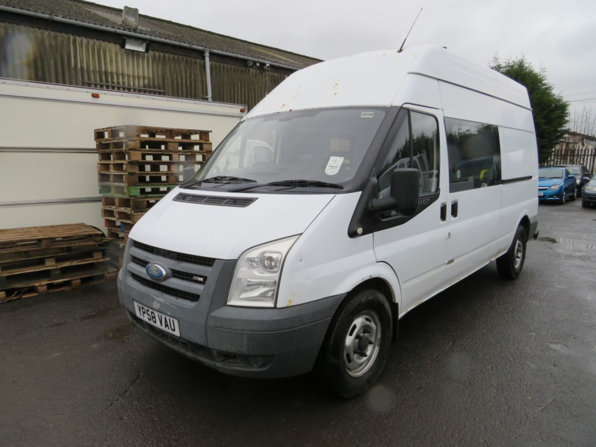 58 reg FORD TRANSIT 100 T350L RWD PANEL VAN, 1ST REG 01/09, 134684M WARRANTED, V5 HERE, 1 FORMER - Image 2 of 6