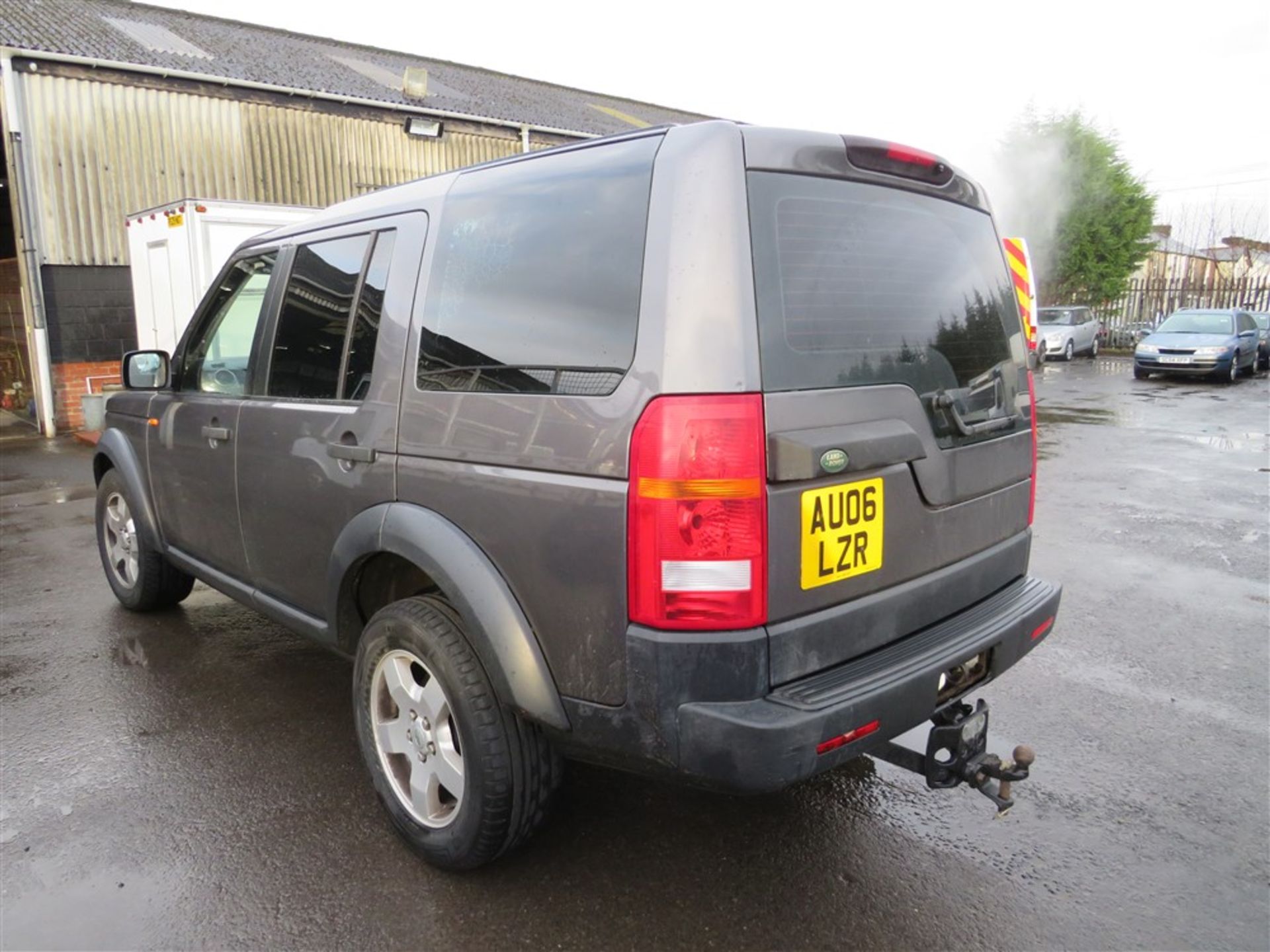 06 reg LANDROVER DISCOVERY 3 TDV6, 1ST REG 04/06, TEST 04/20, 265669KM WARRANTED, V5 HERE, 6 - Image 3 of 6