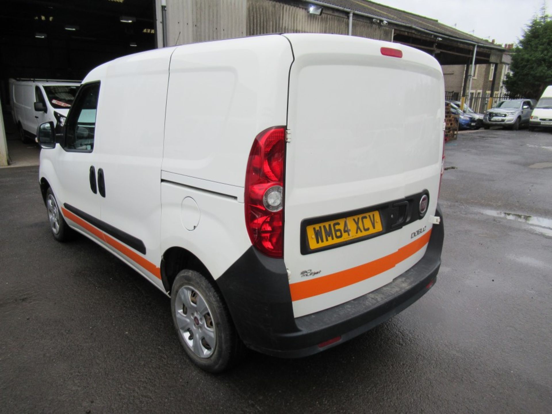 64 reg FIAT DOBLO 16V MULTIJET, 1ST REG 12/14, TEST 12/19, 82928M WARRANTED, V5 HERE, 1 FORMER - Image 3 of 6