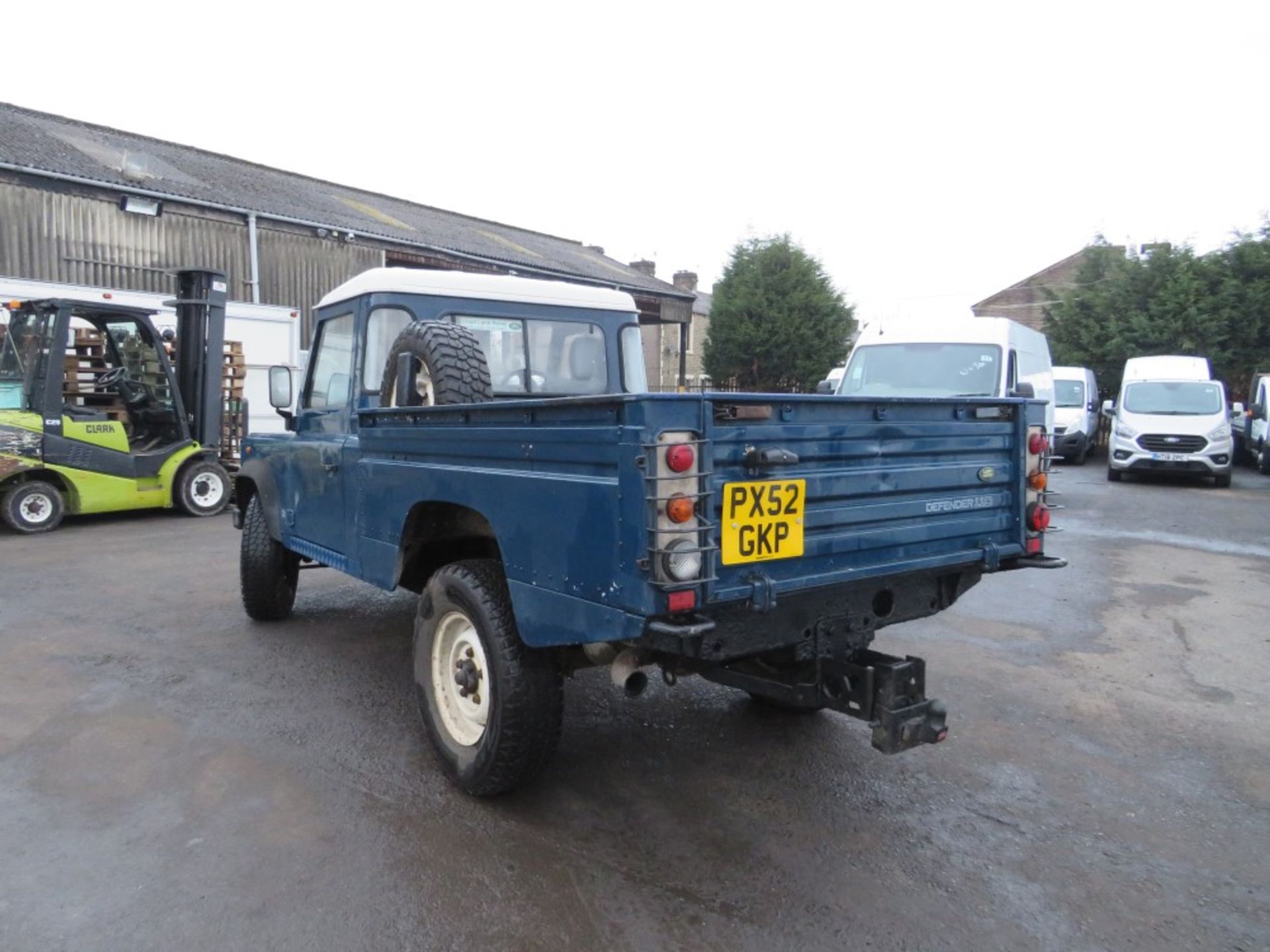 52 reg LANDROVER DEFENDER 110 TD5 PICKUP, 1ST REG 09/02, TEST 09/20, 211665M WARRANTED, V5 HERE, 2 - Image 3 of 5