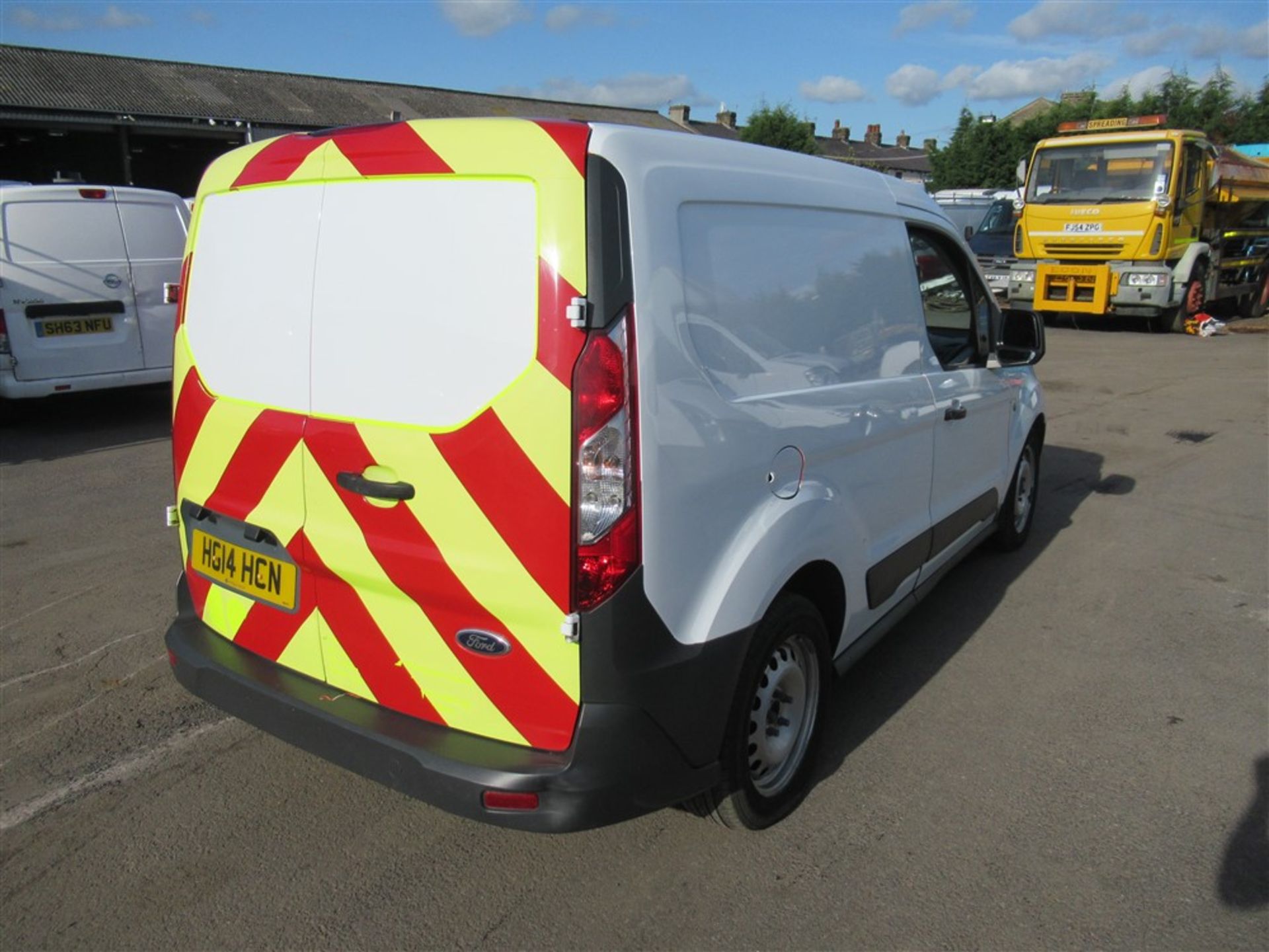 14 reg FORD TRANSIT CONNECT 200, 1ST REG 06/14, 124464M WARRANTED, NO V5 [+ VAT] - Image 4 of 6