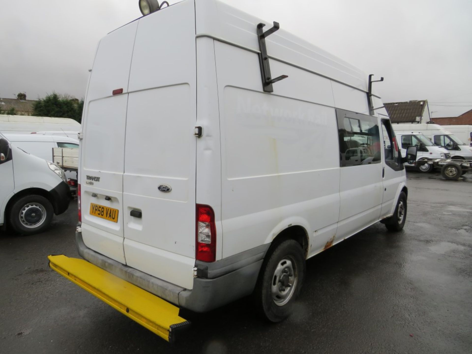 58 reg FORD TRANSIT 100 T350L RWD PANEL VAN, 1ST REG 01/09, 134684M WARRANTED, V5 HERE, 1 FORMER - Image 4 of 6