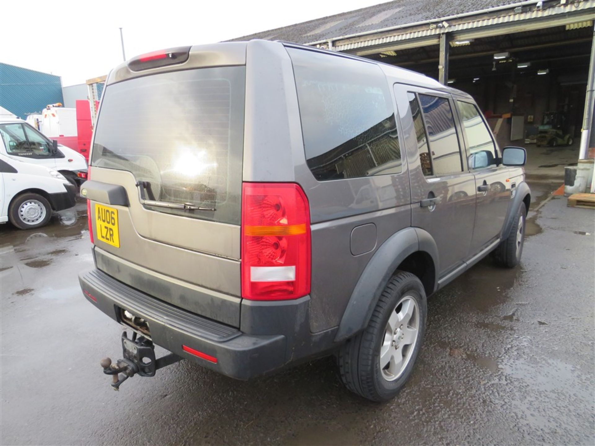 06 reg LANDROVER DISCOVERY 3 TDV6, 1ST REG 04/06, TEST 04/20, 265669KM WARRANTED, V5 HERE, 6 - Image 4 of 6