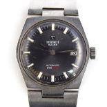 A GENTLEMAN'S STAINLESS STEEL TISSOT PR516 BRACELET WATCH CIRCA 1970, REF 44630-5X