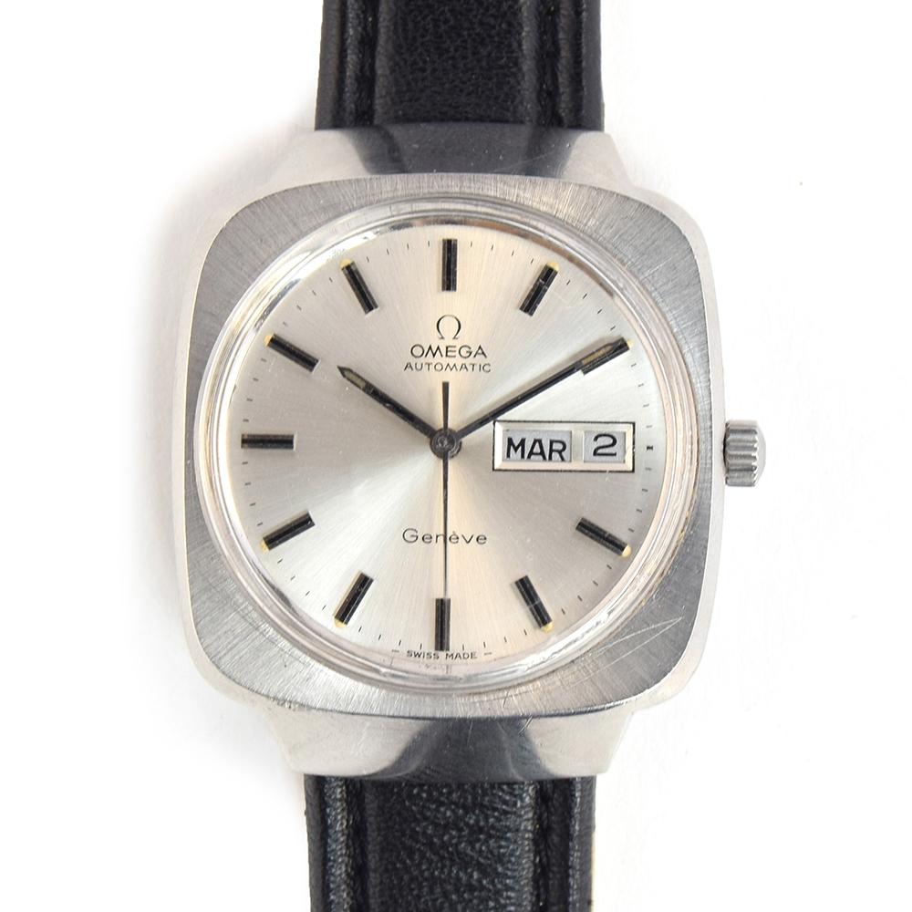 A RARE GENTLEMAN'S STAINLESS STEEL OMEGA GENÉVE DAY DATE WRIST WATCH CIRCA 1974, REF 1660170, SILVER