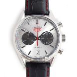 A GENTLEMAN'S STAINLESS STEEL TAG HEUER CARRERA CHRONOGRAPH