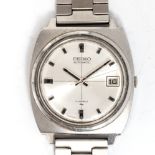 A GENTLEMAN'S STAINLESS STEEL SEIKO WRIST WATCH CIRCA 1970s, REF 7005-7012, SILVER DIAL WITH DATE