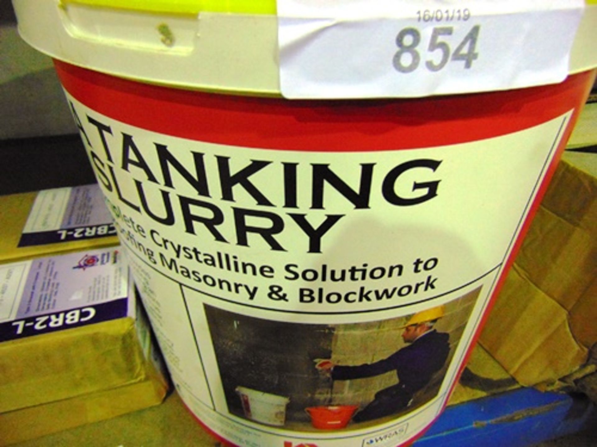 A 25kg tub of ka tanking slurry crystalline solution - New (GS4)