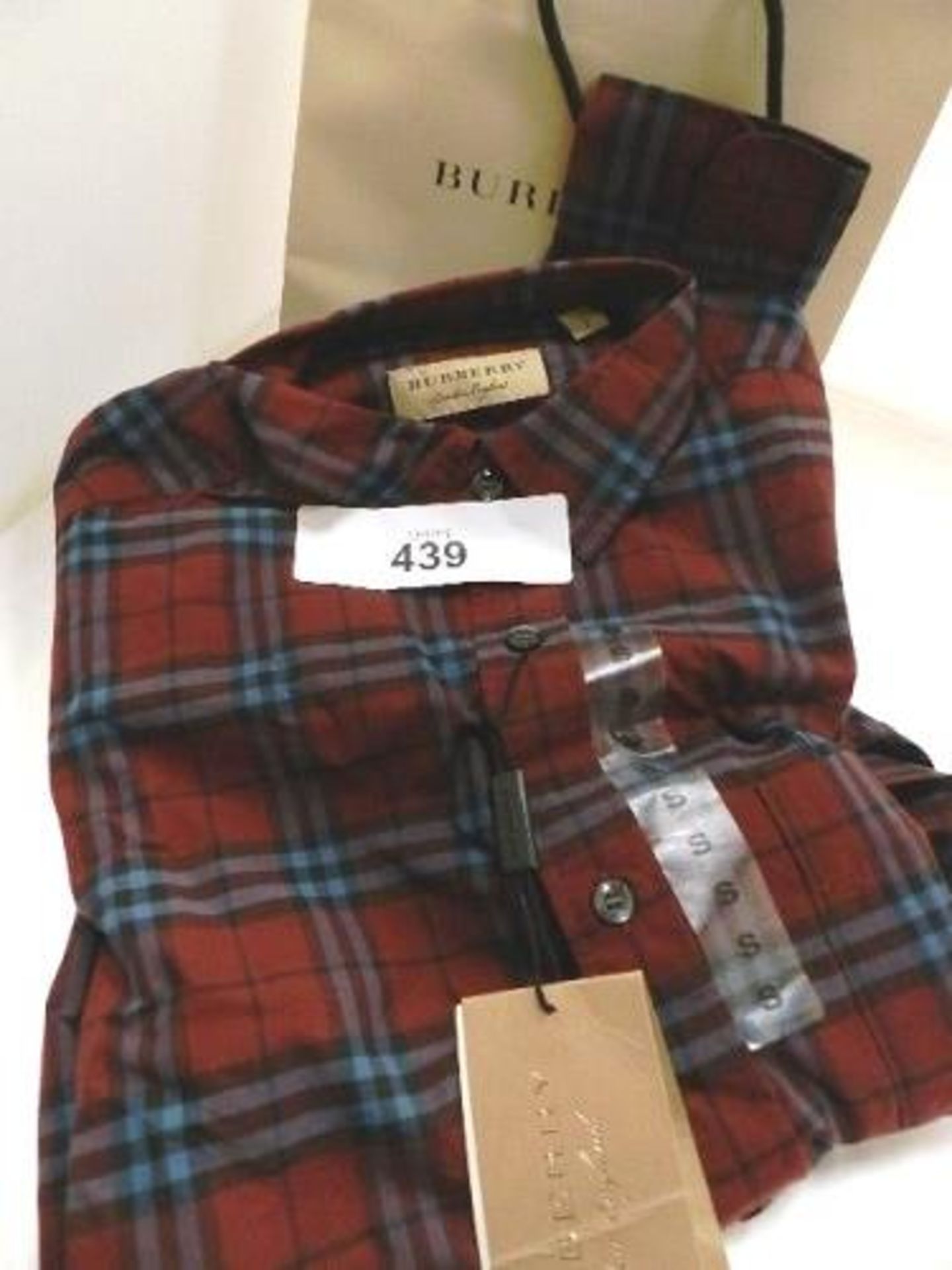 1 x Burberry Alexander crimson long sleeve shirt, size small, RRP £250.00 - New (C13D)