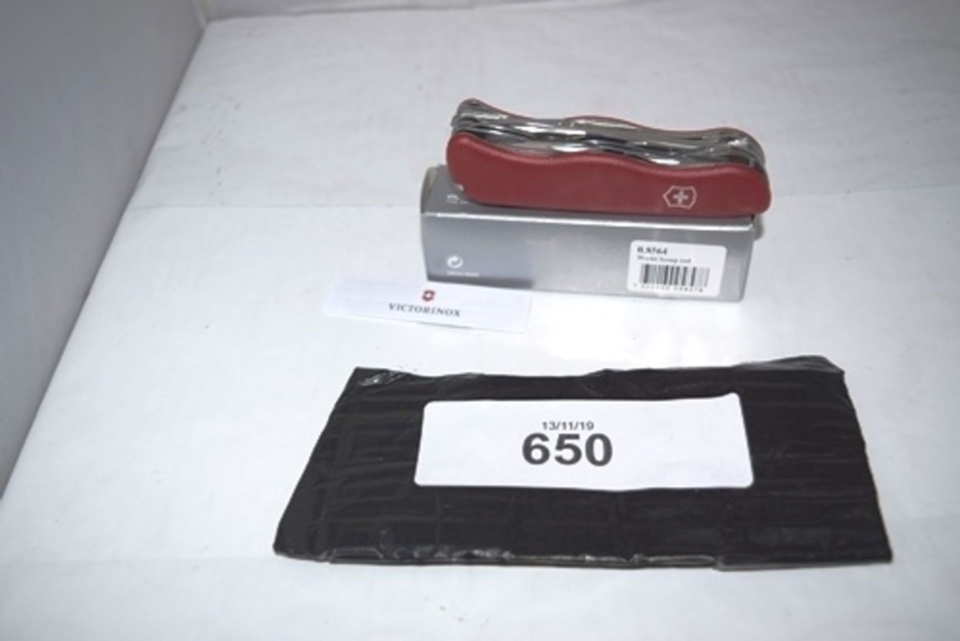 1 x Victorinox Red Work Champ penknife, code 0.8564, RRP £60.00 - New in box (FC12)