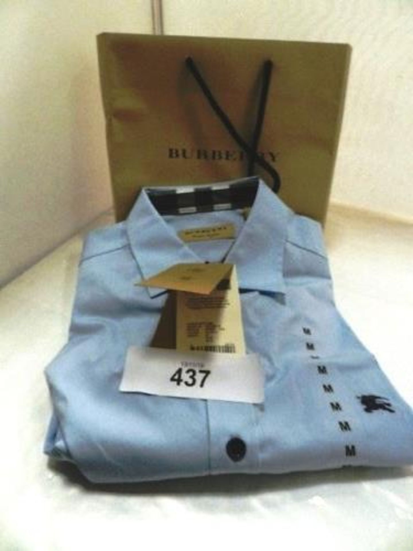 1 x Burberry Arbury pale blue shirt, size medium, RRP 3195.00 - New (C13E)