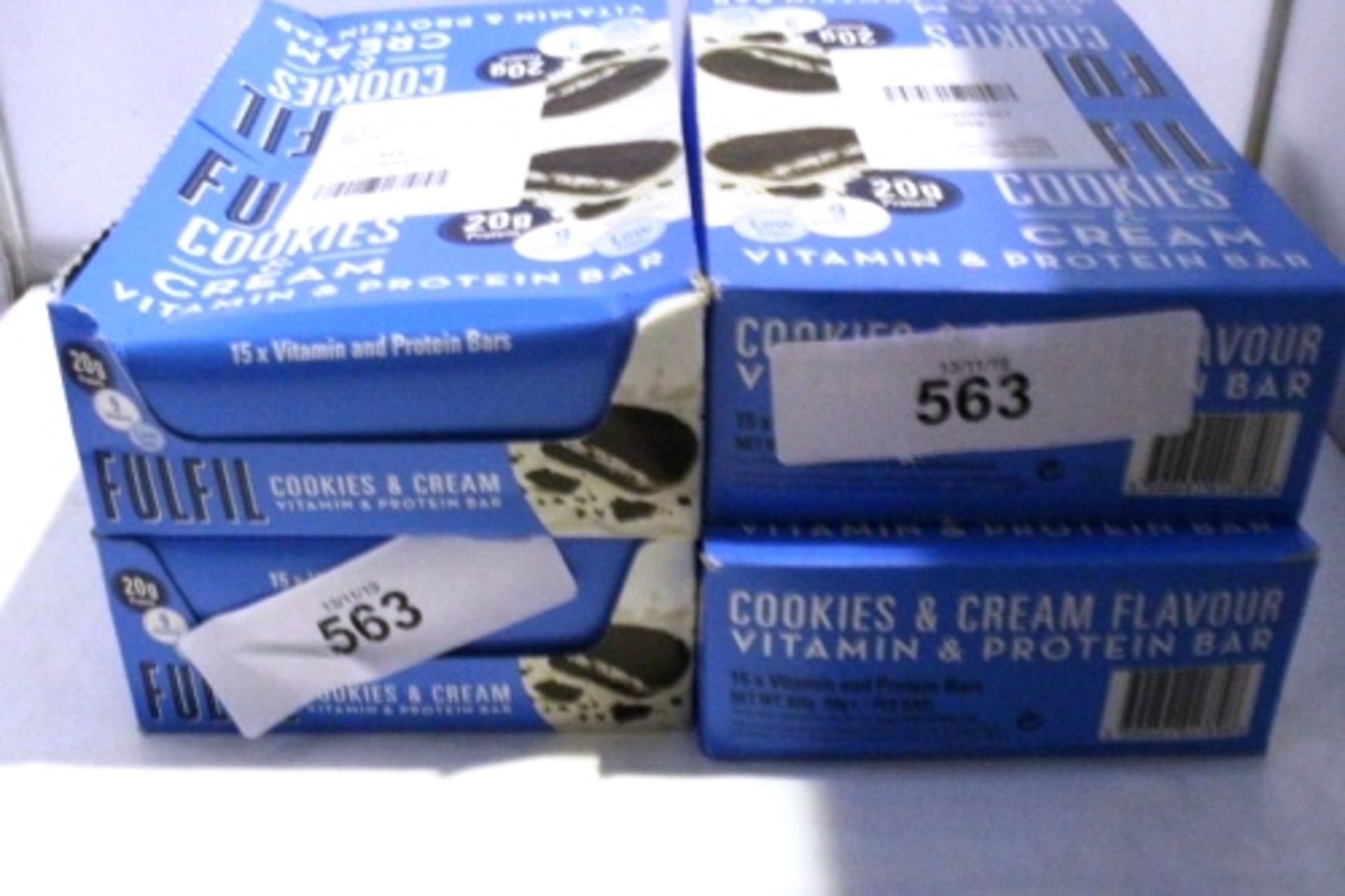 4 x boxes each containing 15 x bars of Fulfil Cookies & Cream protein bars, expiry 07/2020 - New (