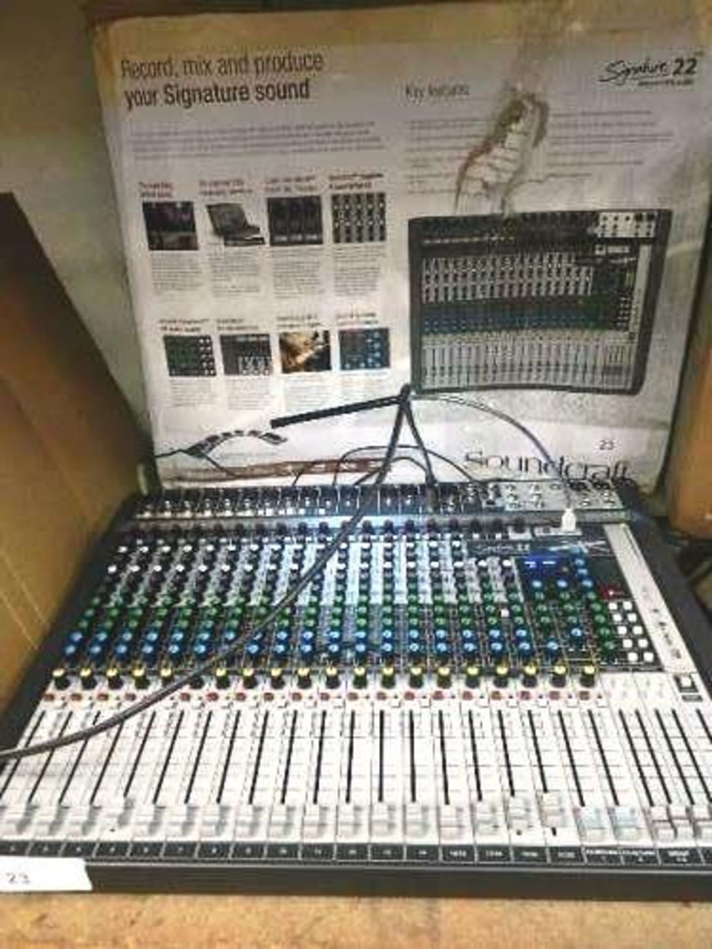 A Soundcraft Signature 22 channel multi track sound desk, SKU: 6-68 705-001199-9 - New (esb1)