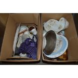 Two boxes of sundry china