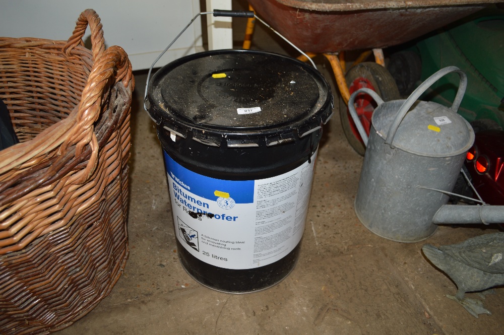 A tub of Wicks water proofer (AF)