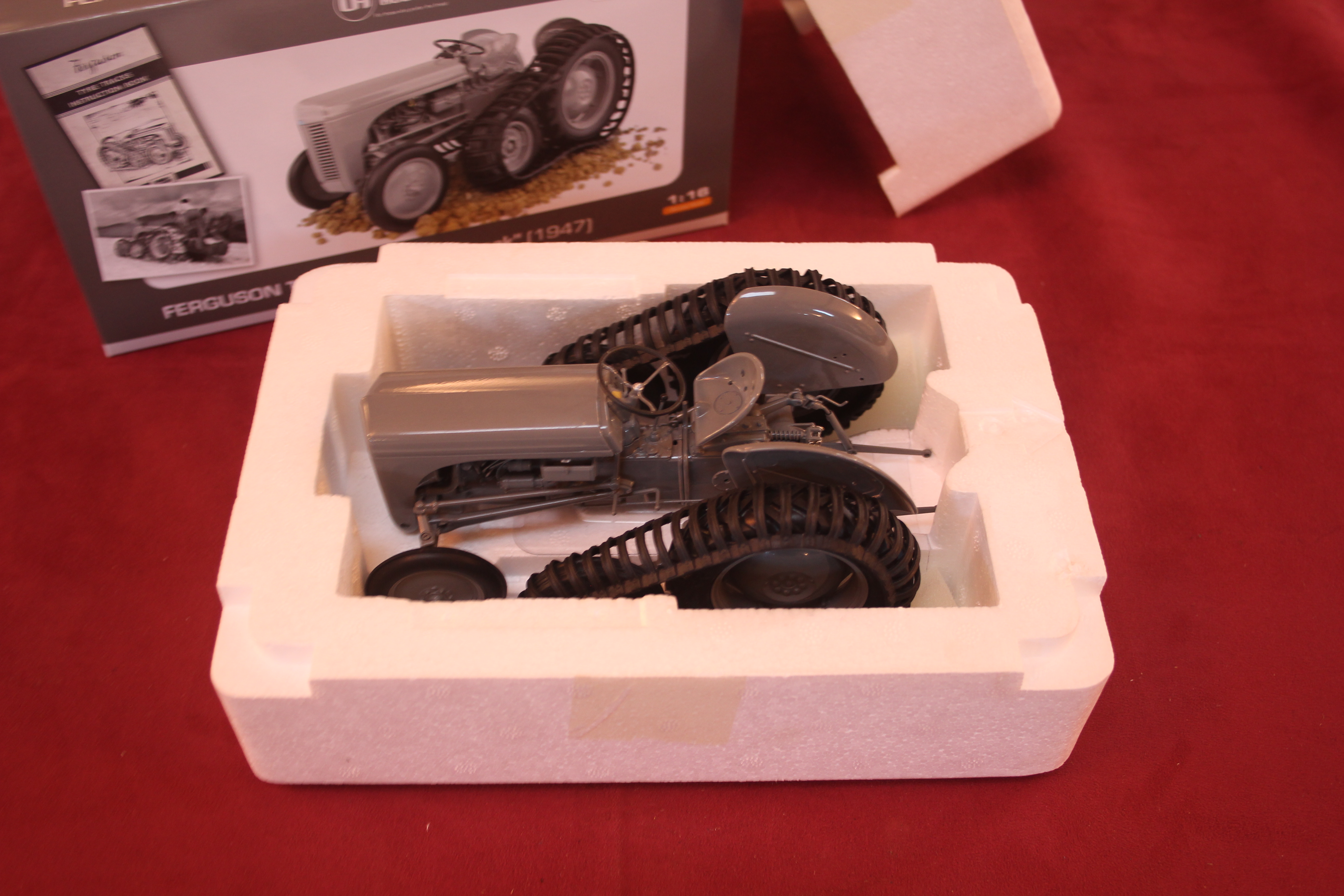 A UH Ferguson TEA20 Half Track Tractor 1:16* - Image 4 of 4