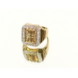 A 9 carat gold diamond and Chinese character ring
