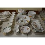 A quantity of various Royal Worcester oven to tabl